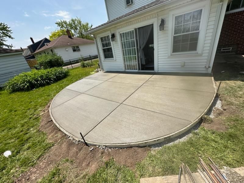 Concrete and Porch by Ivy Lea Construction
