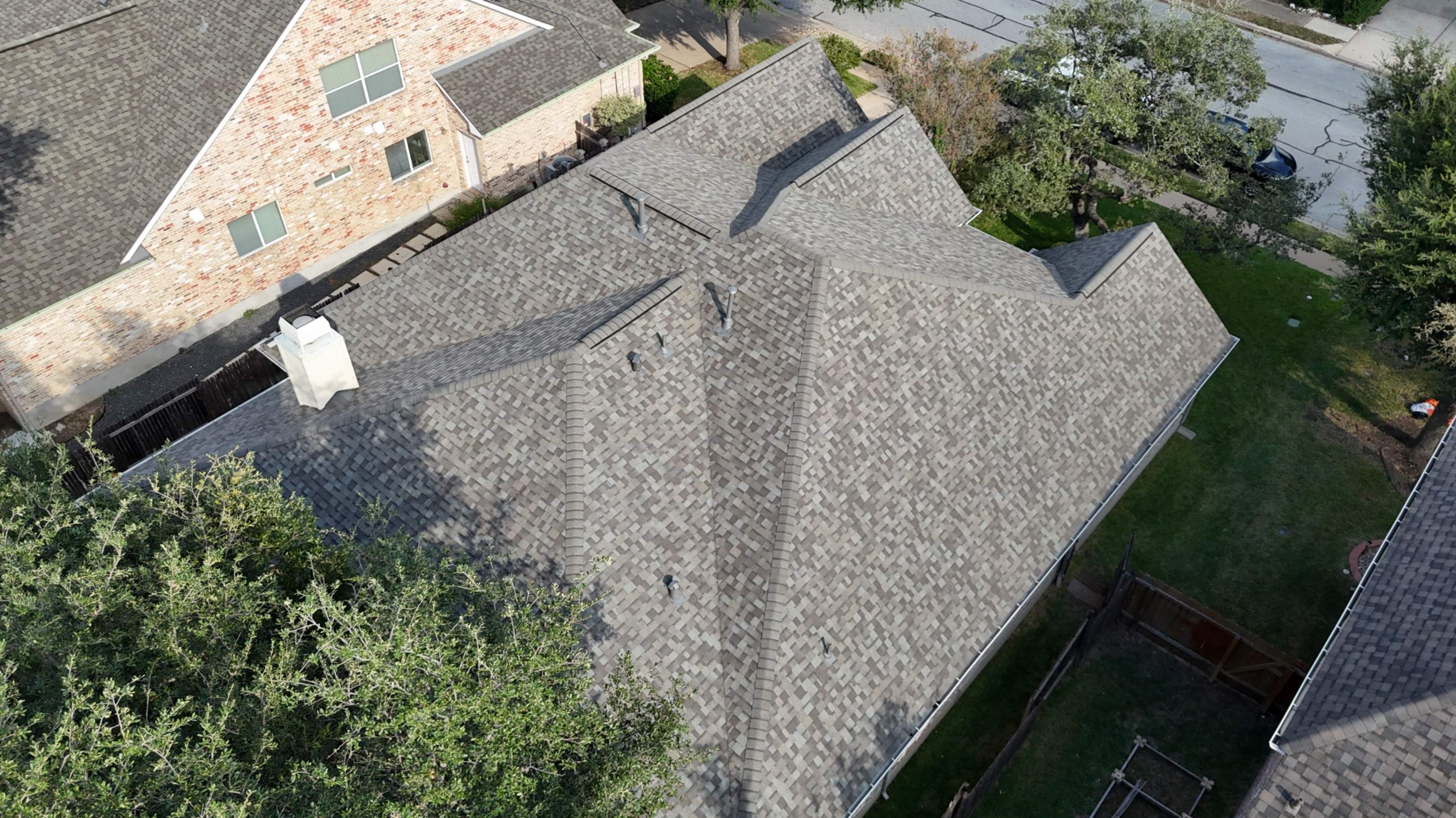 Driftwood - Owens Corning TruDefinition Duration by RoofsOnly.com