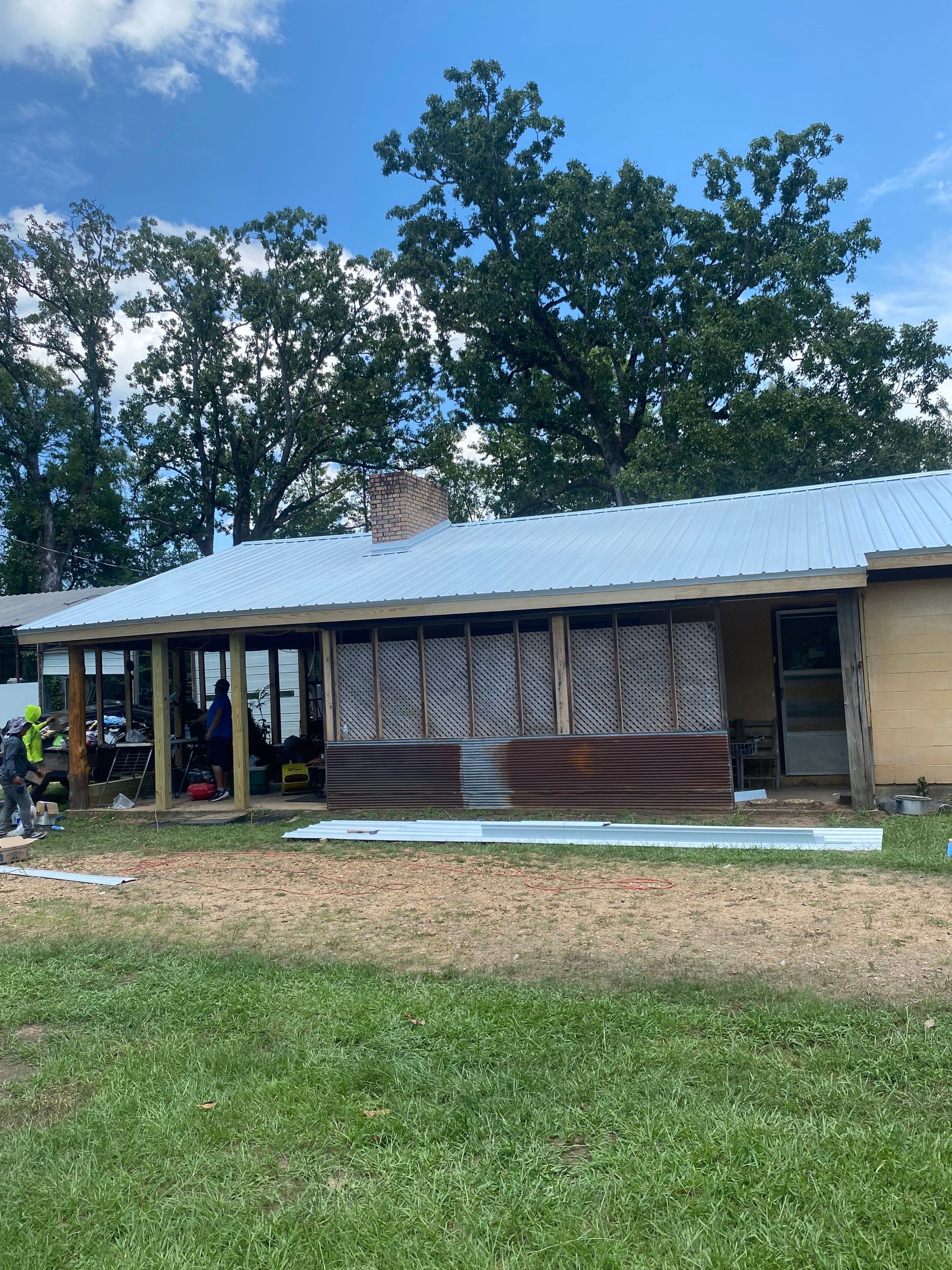 Metal Roof Replacement: 26 GA. Residential Metal Panels by Hostetler Roofing