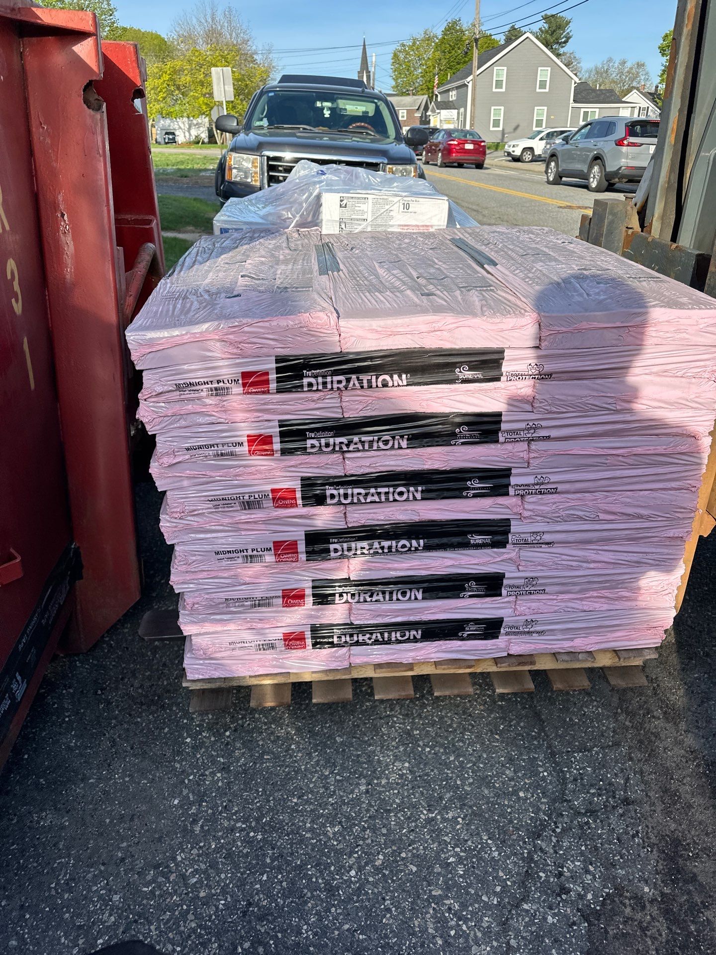 Roof Replacement with Owens Corning TruDefinition Shingles in Midnight Plum by Mighty Dog Roofing of Greater Middlesex County