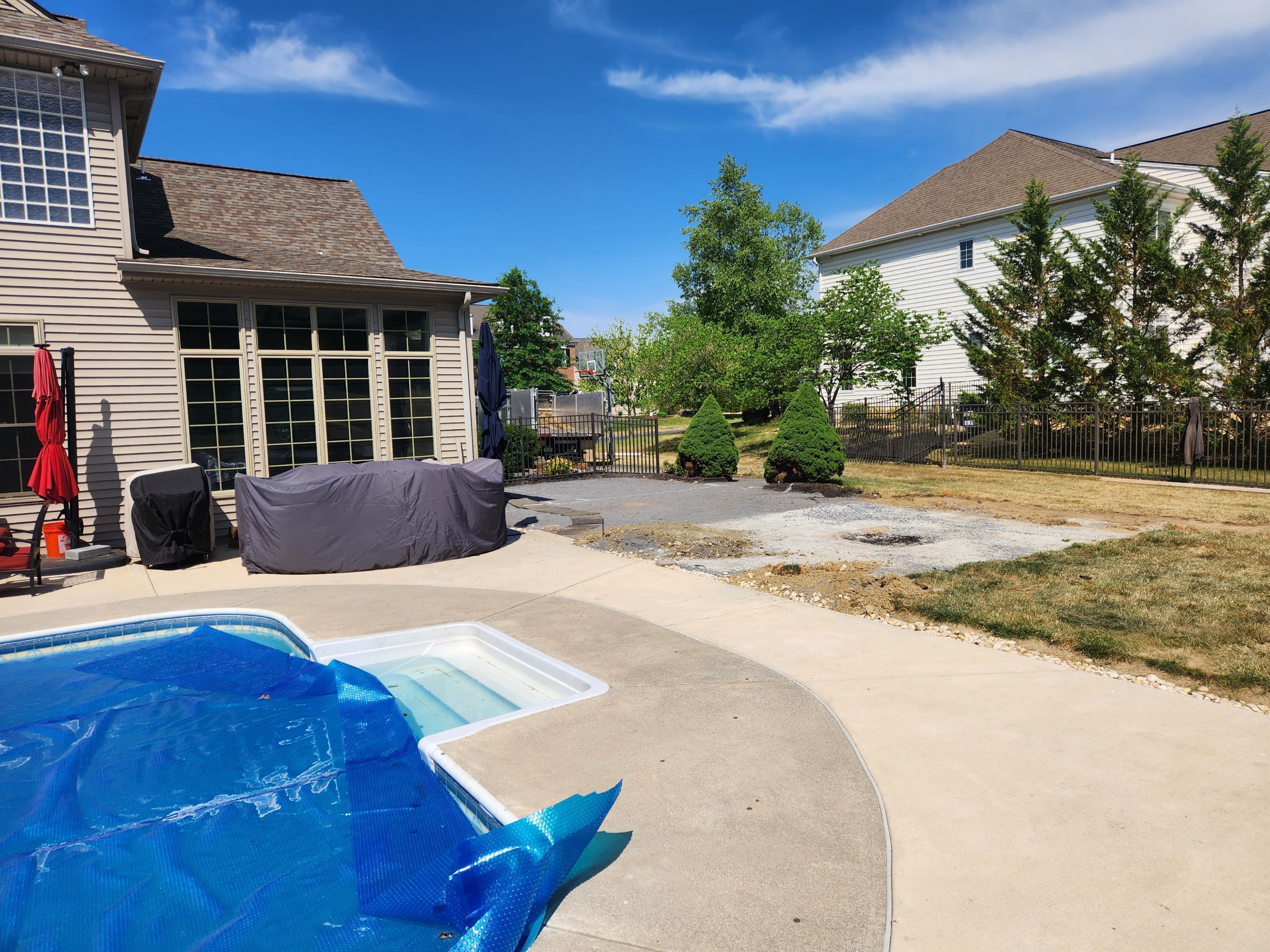 Goss PROJECT by Potted Luck Landscape