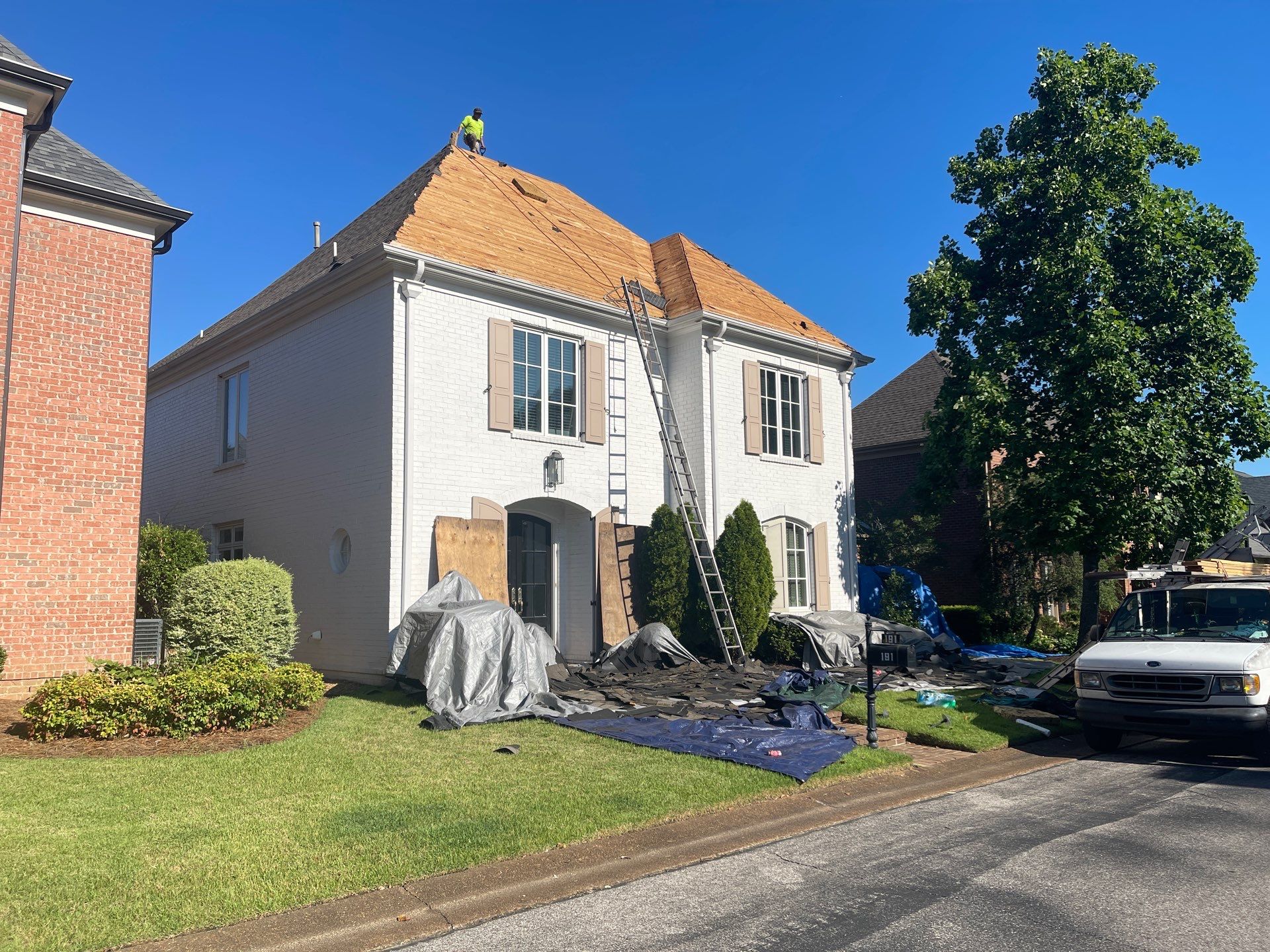 East Memphis Residential Roof Replacement Featuring GAF Timberline HDZ Shingles by Revival Roofing Services