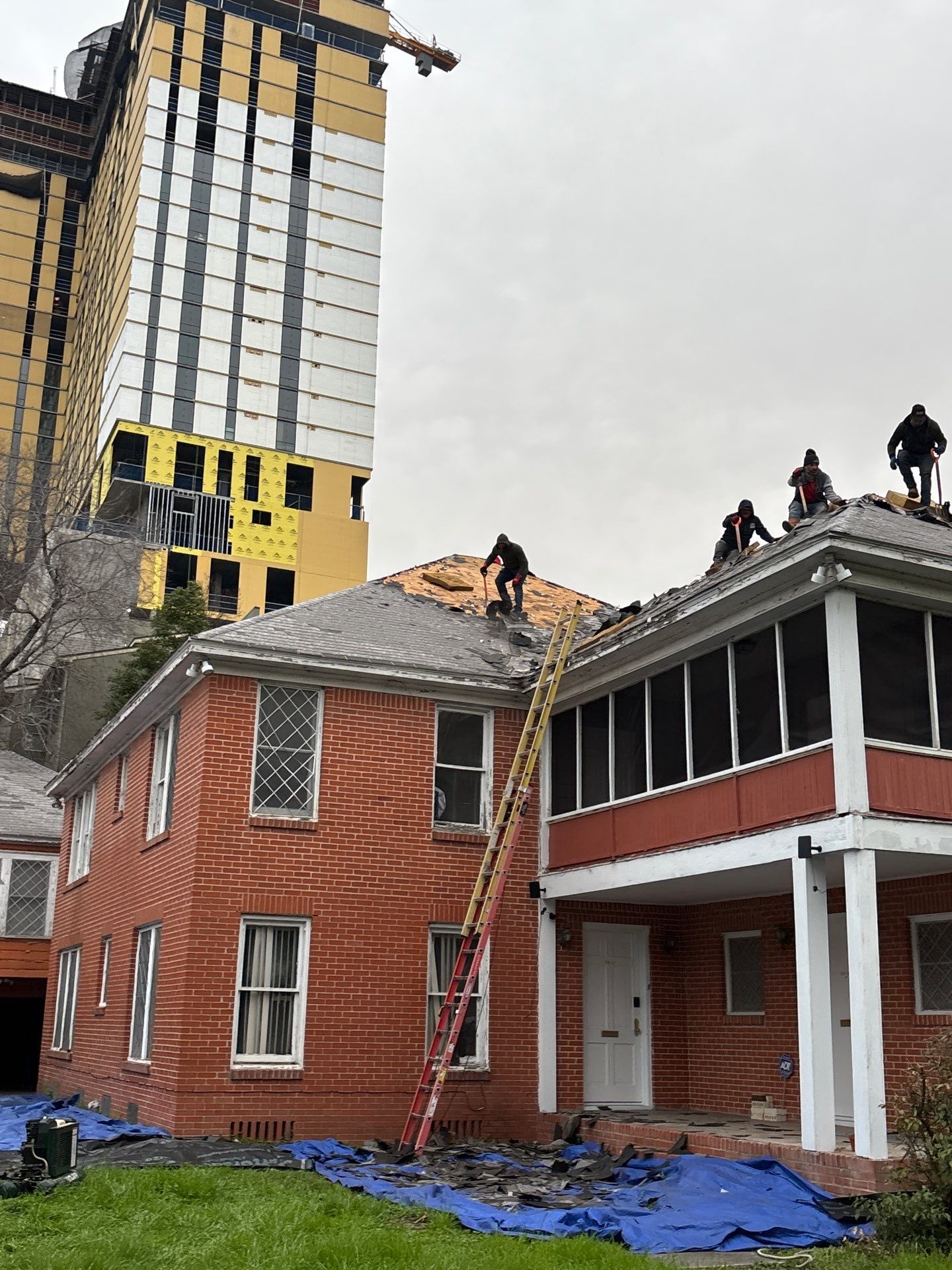 Roof Replacement Houston by Roof Repair Company
