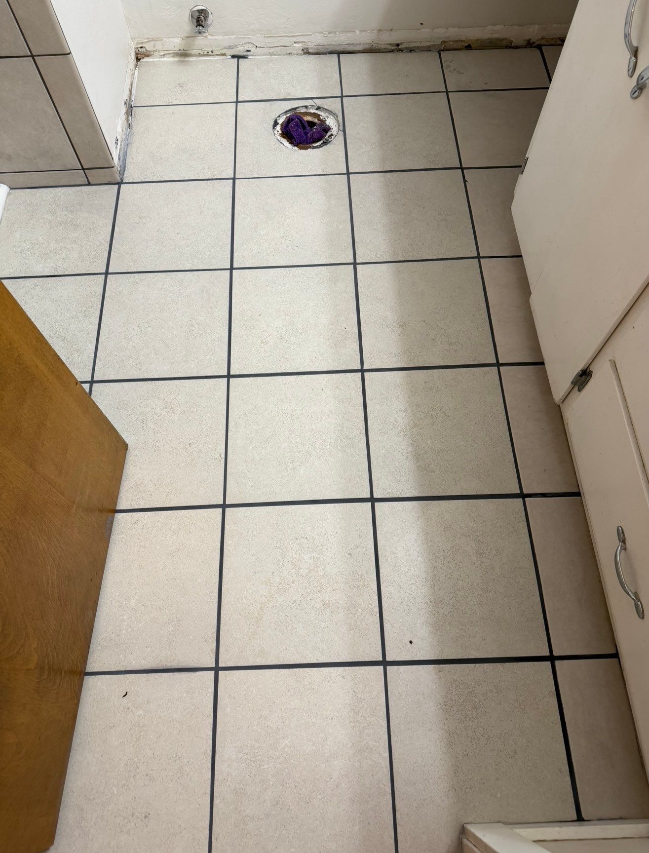 Floor Tile Installation by Handyman State LLC