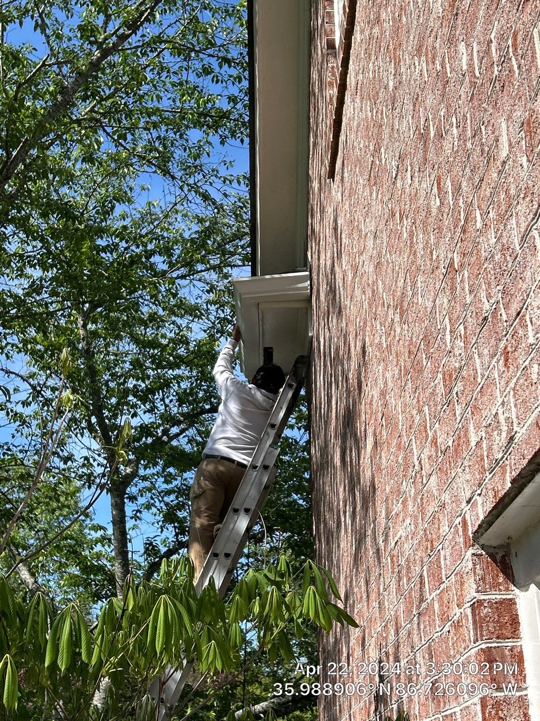 Brentwood - Sunset Rd. Exterior  by Nashville House Painters 