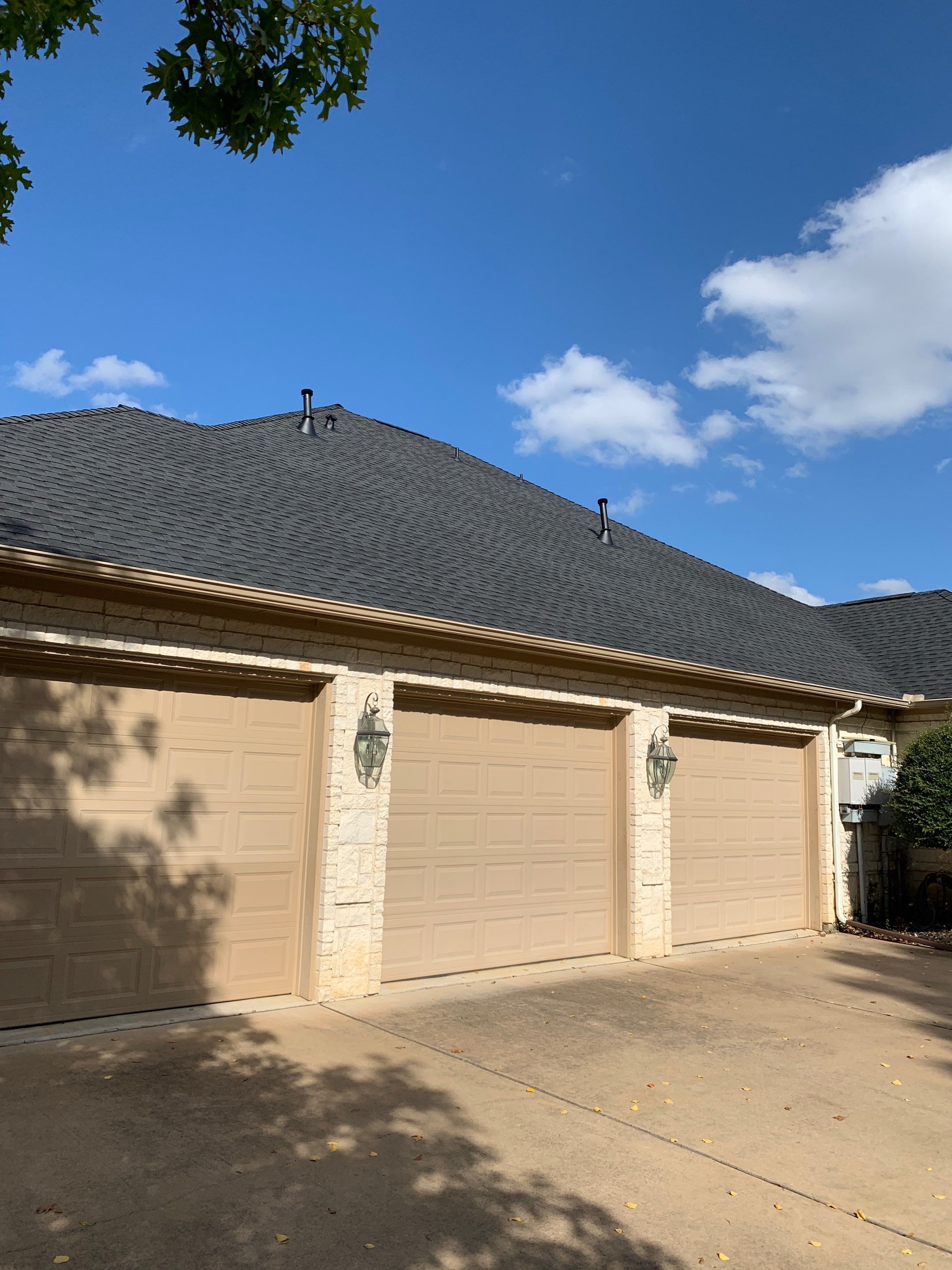 Huge Estate - Residential Roofing Installation using GAF Timberline HDZ Shingle System by First United Roofing & Construction