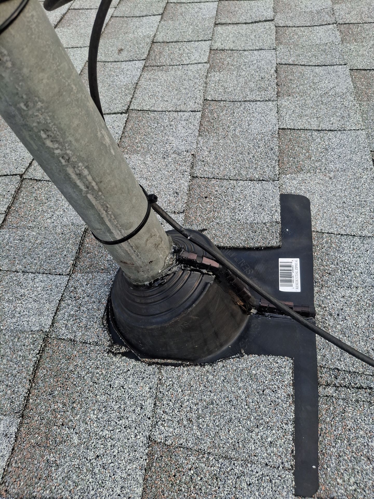 Residential Roofing Installation using GAF Timberline HDZ Fox Hollow Grey by Rainstoppers Roofing