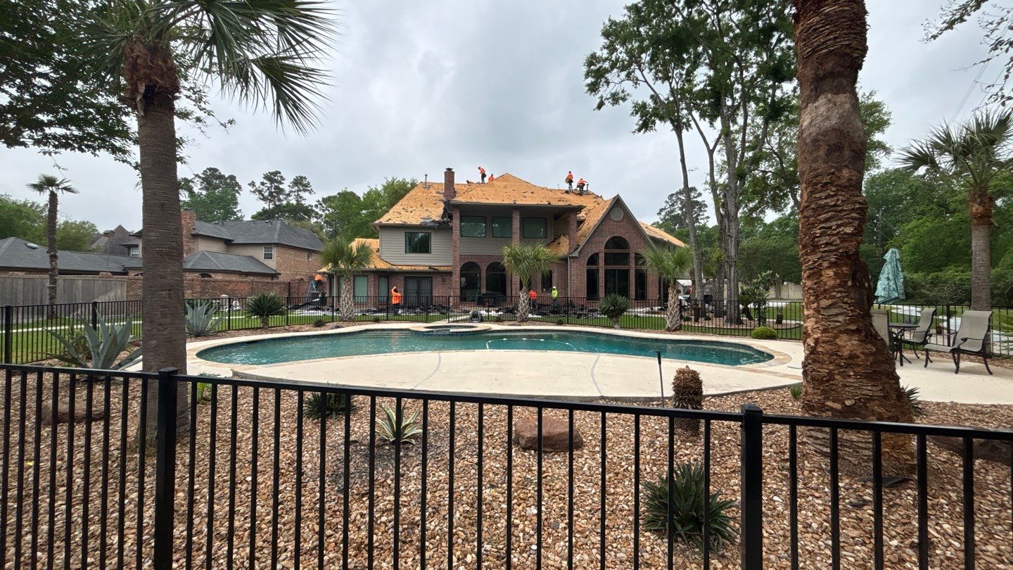 Roof Replacement Houston by Roof Repair Company