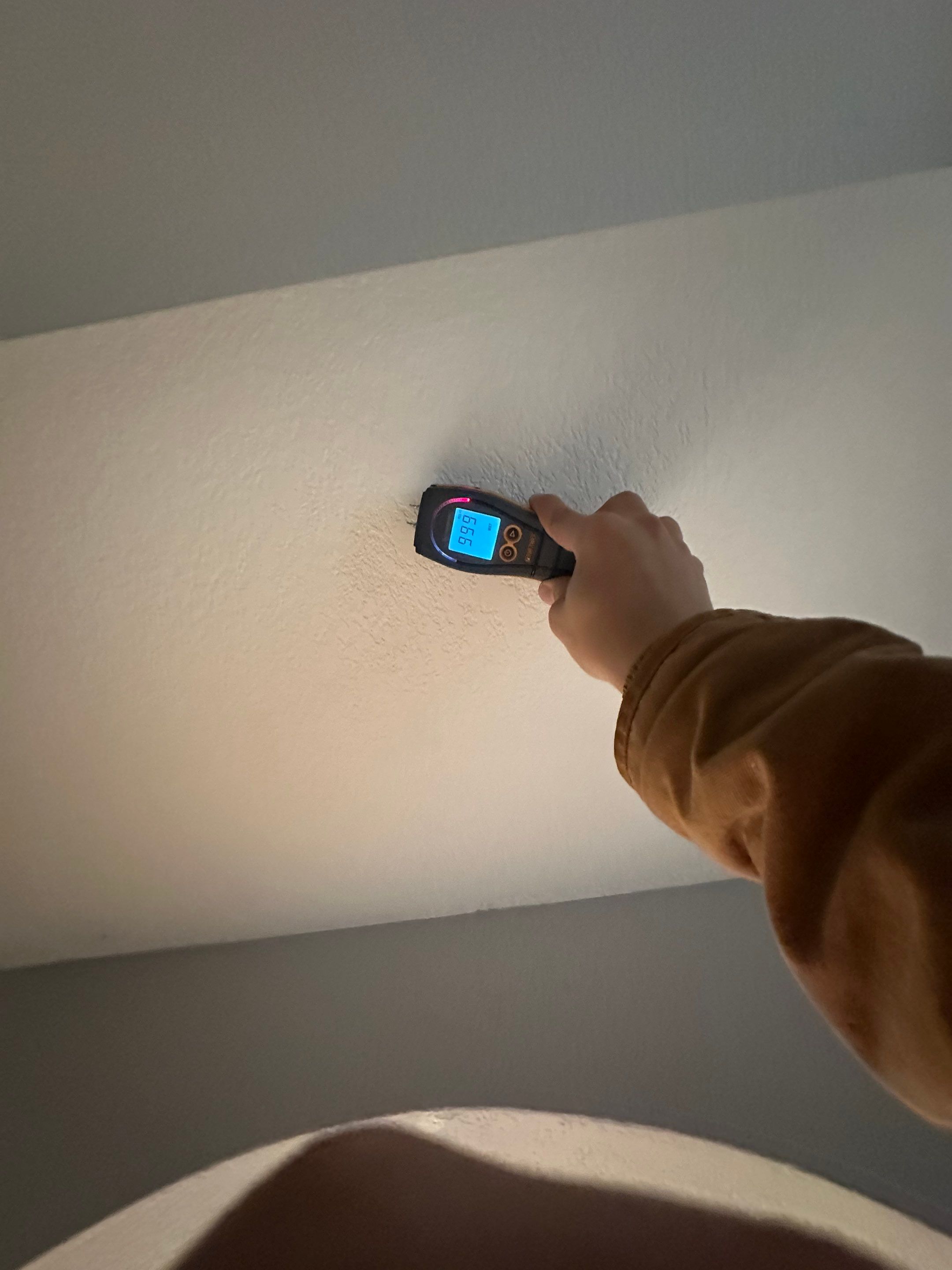 Water Damage in Highlands Ranch by Alpha Restoration 