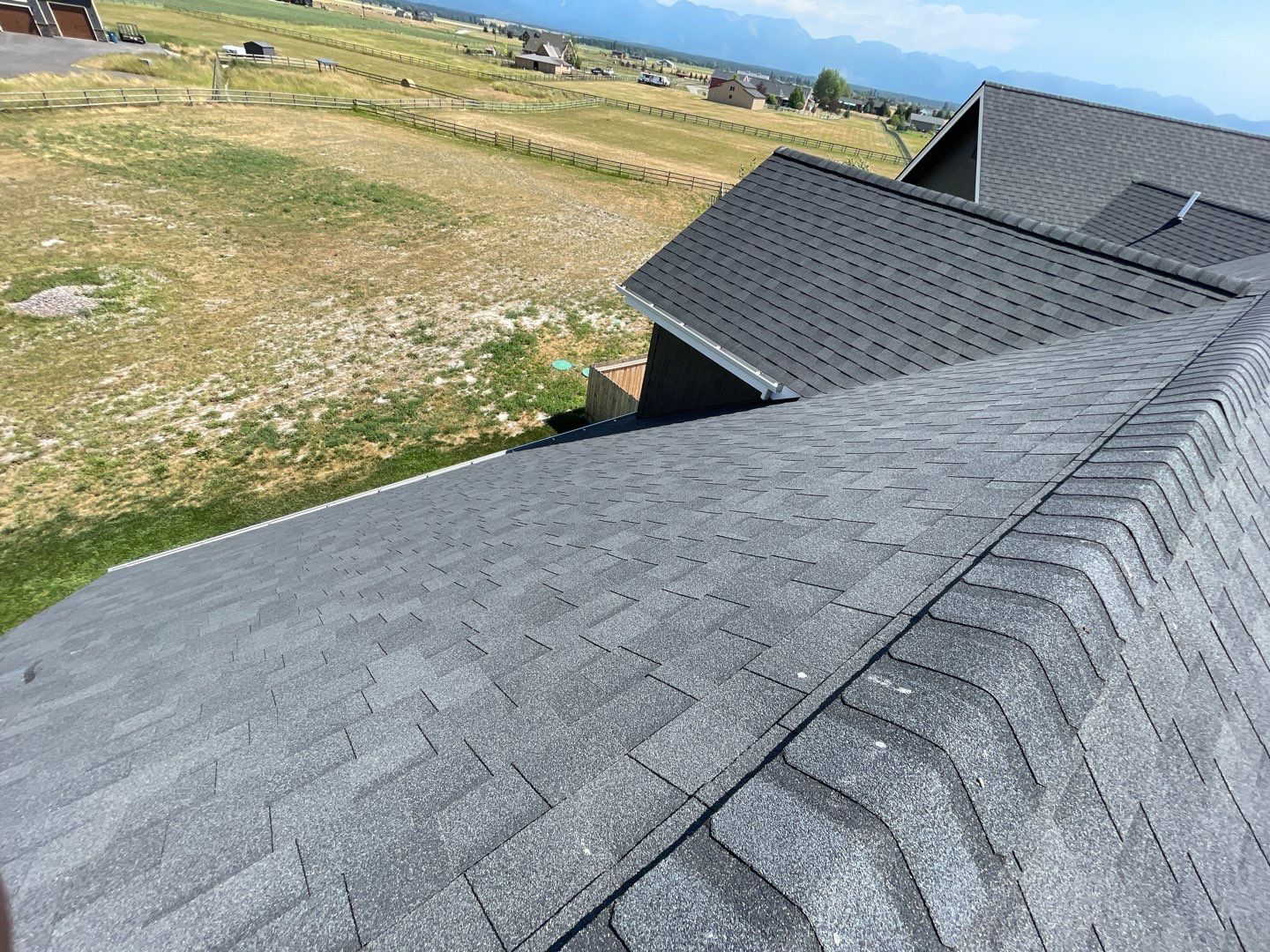 Owens Corning TruDefinition Duration - Onyx Black by Montana Roofing Solutions
