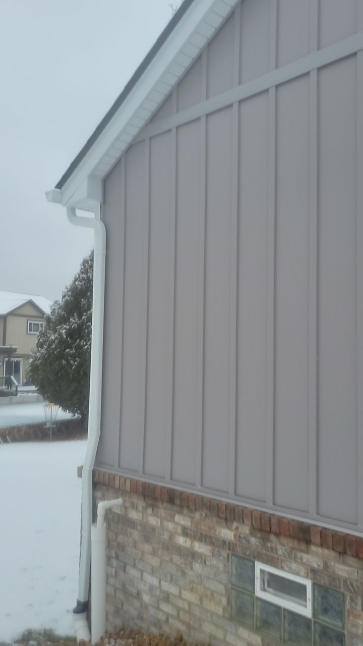 CertainTeed Cedarboards B&B + Alside UltraMax Windows Triple Pane by 180 Contractors