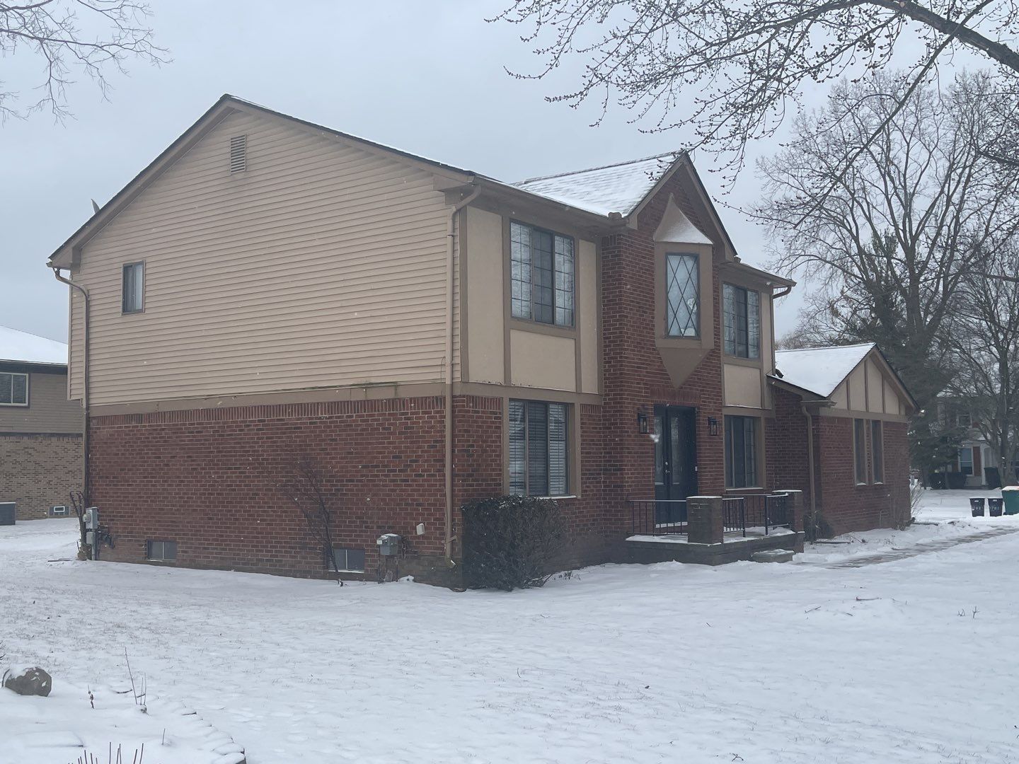 Siding Replacement using Monogram Dutchlap Siding by 180 Contractors