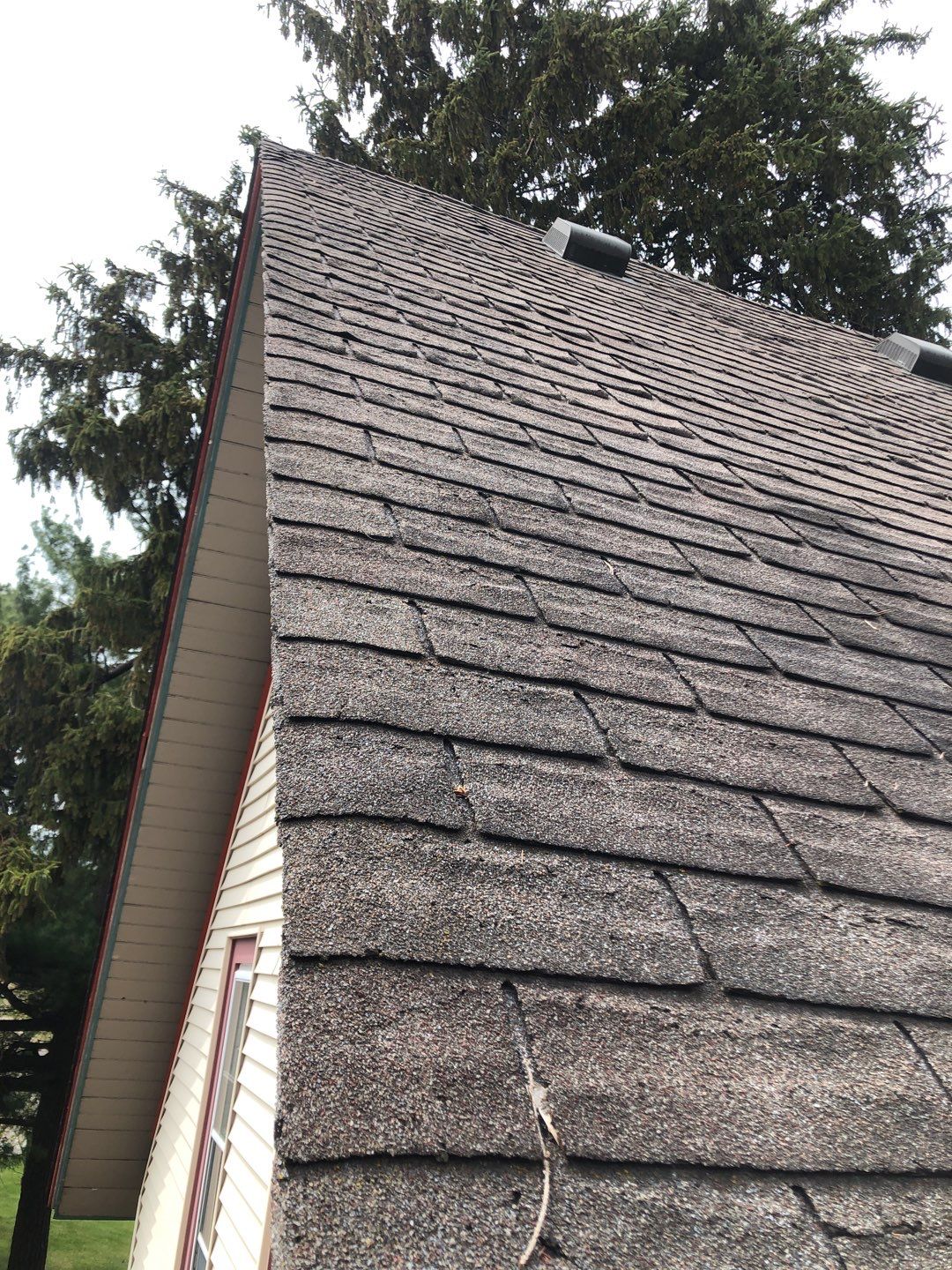 Roof Replacement using CertainTeed Landmark by 180 Contractors