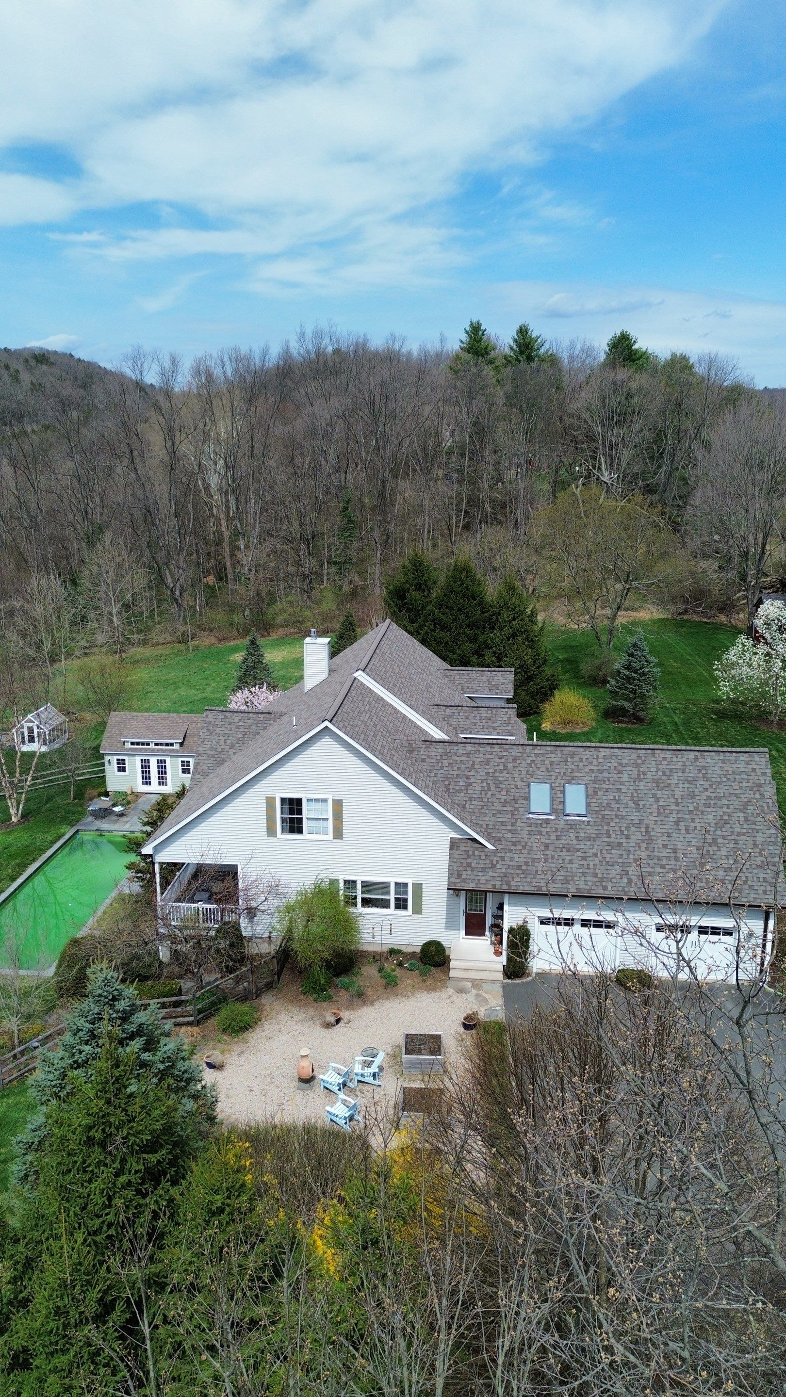 Owens Corning Duration: Driftwood in Woodbury, Connecticut by Golden Shield Roofing