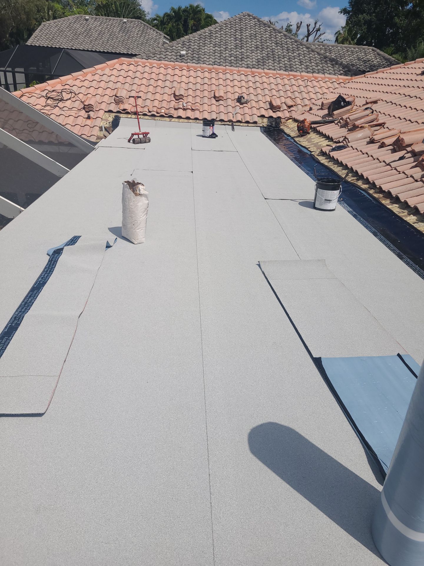 Flat Roof Replacement in Boca Raton – Quality, Integrity, and Expert Craftsmanship by Aastro Roofing