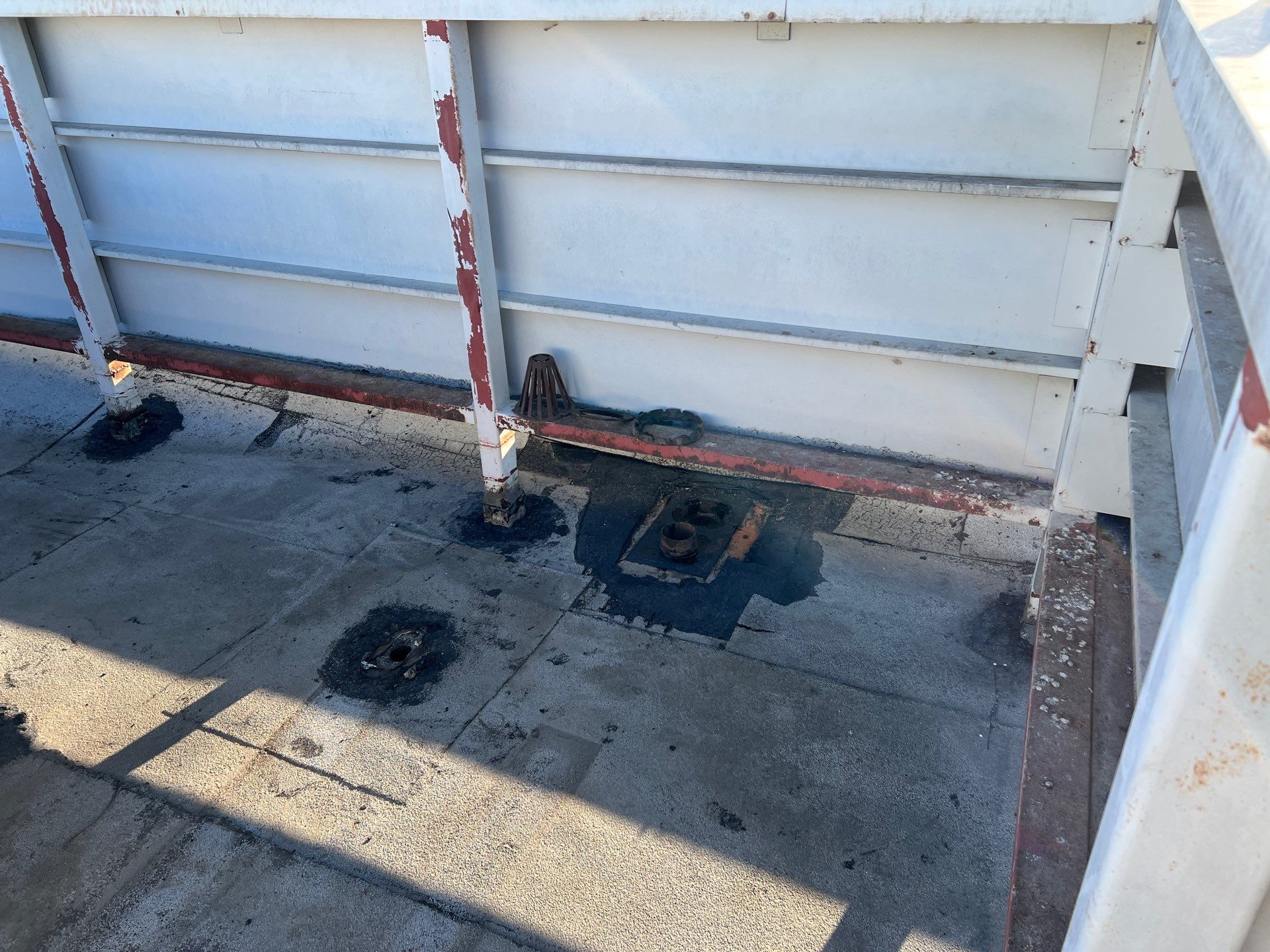 TPO single-ply roofing system using GAF Everguard 60 mil by Straight Edge Roofing Inc