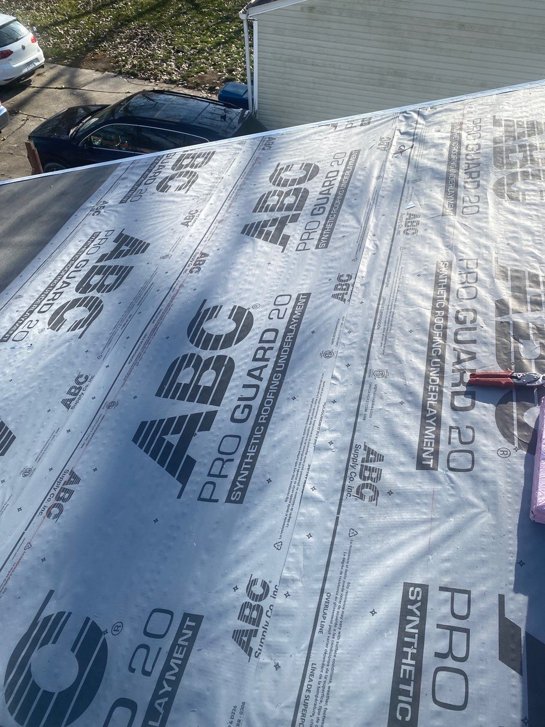 Residential Roofing Installation using Owens Corning Oakridge, Desert Tan by Absolute Roofing and Construction