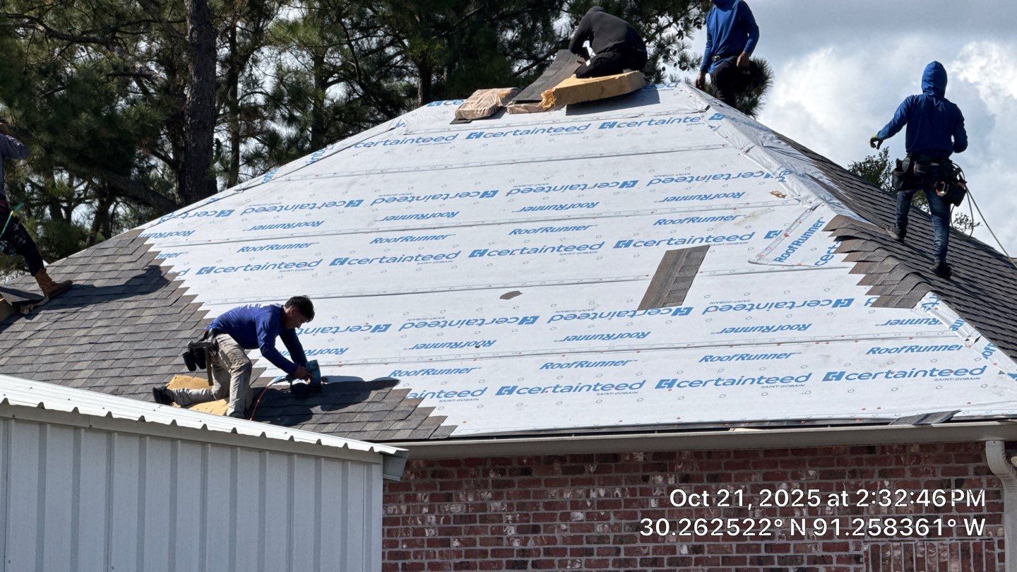 Certainteed Landmark Driftwood by Top Team Roofing & Construction