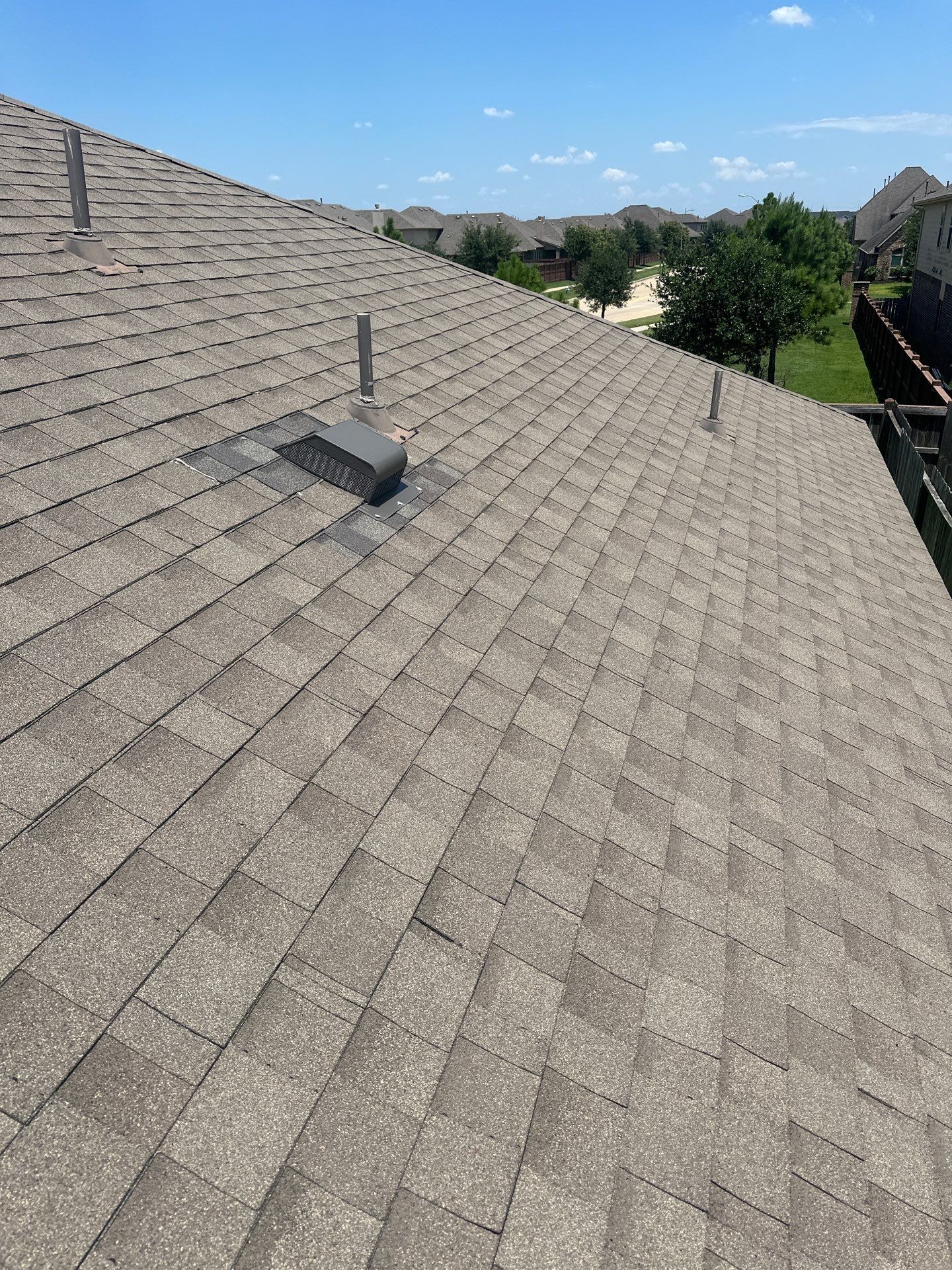 Hail Damage using Owen's Corning Duration (Lifetime) Shingles by Roof Repair Company