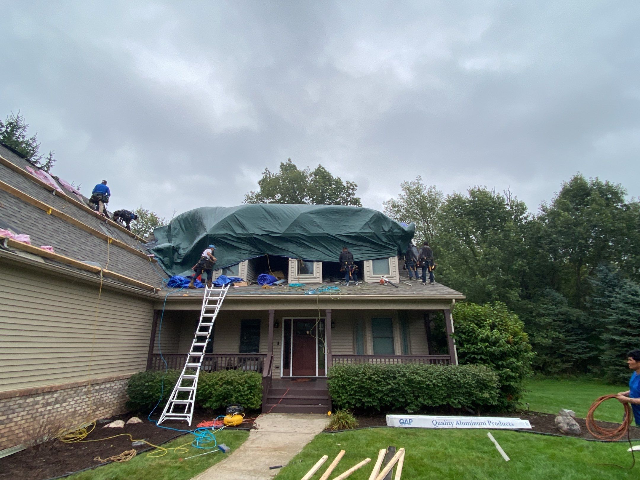 Roof Replacement using Owens Corning by 180 Contractors