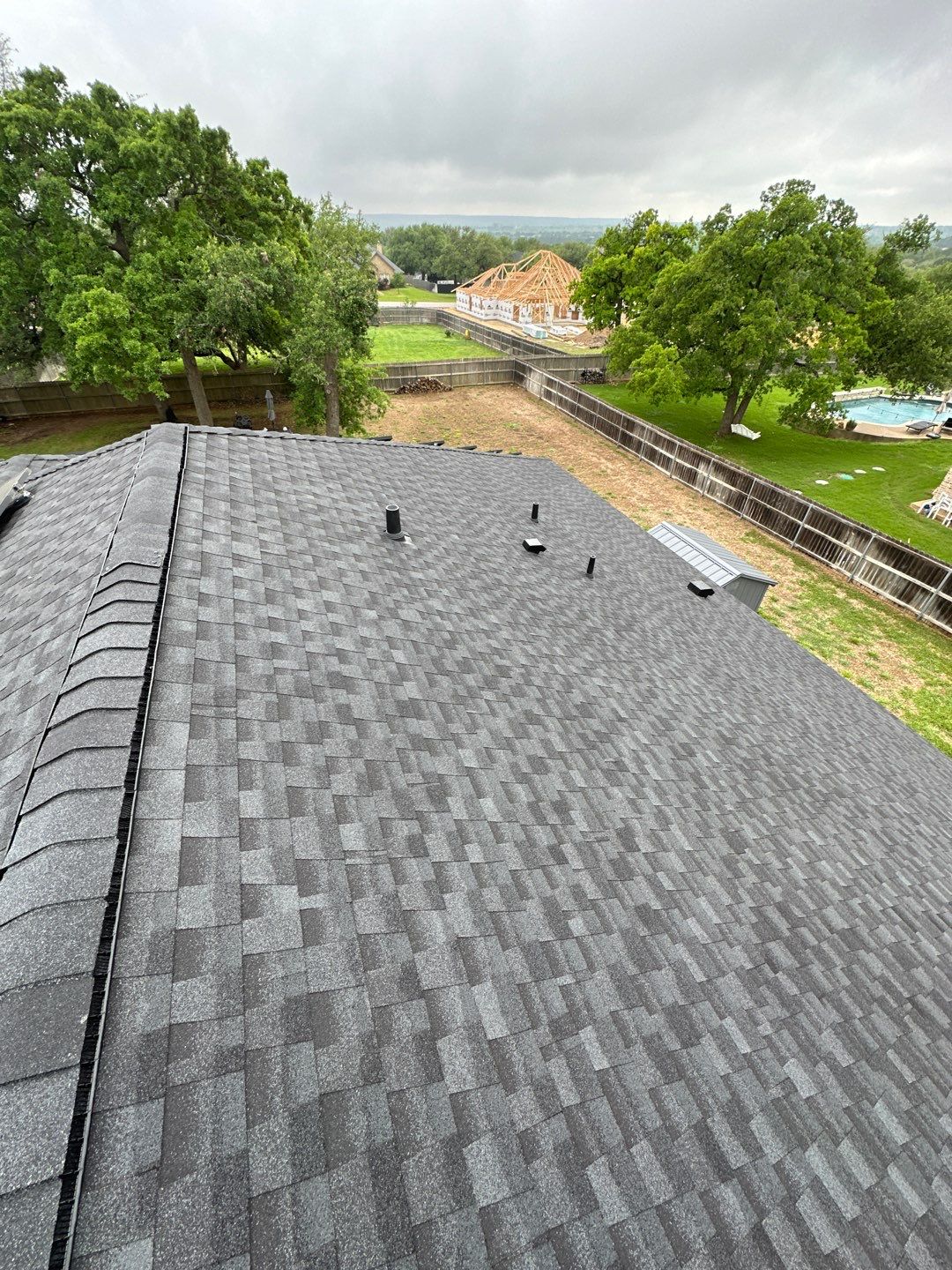 GAF HDZ - Charcoal by Elite Roofing LLC