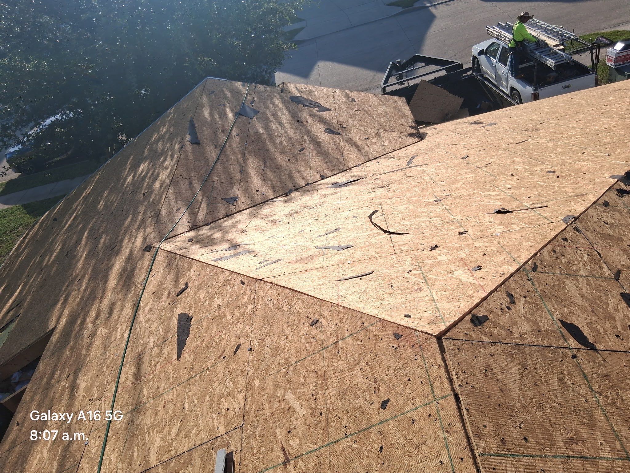 Residential Roofing Installation using ATLAS Pinnacle Pristine Shingles by Harvey Roofing & Construction