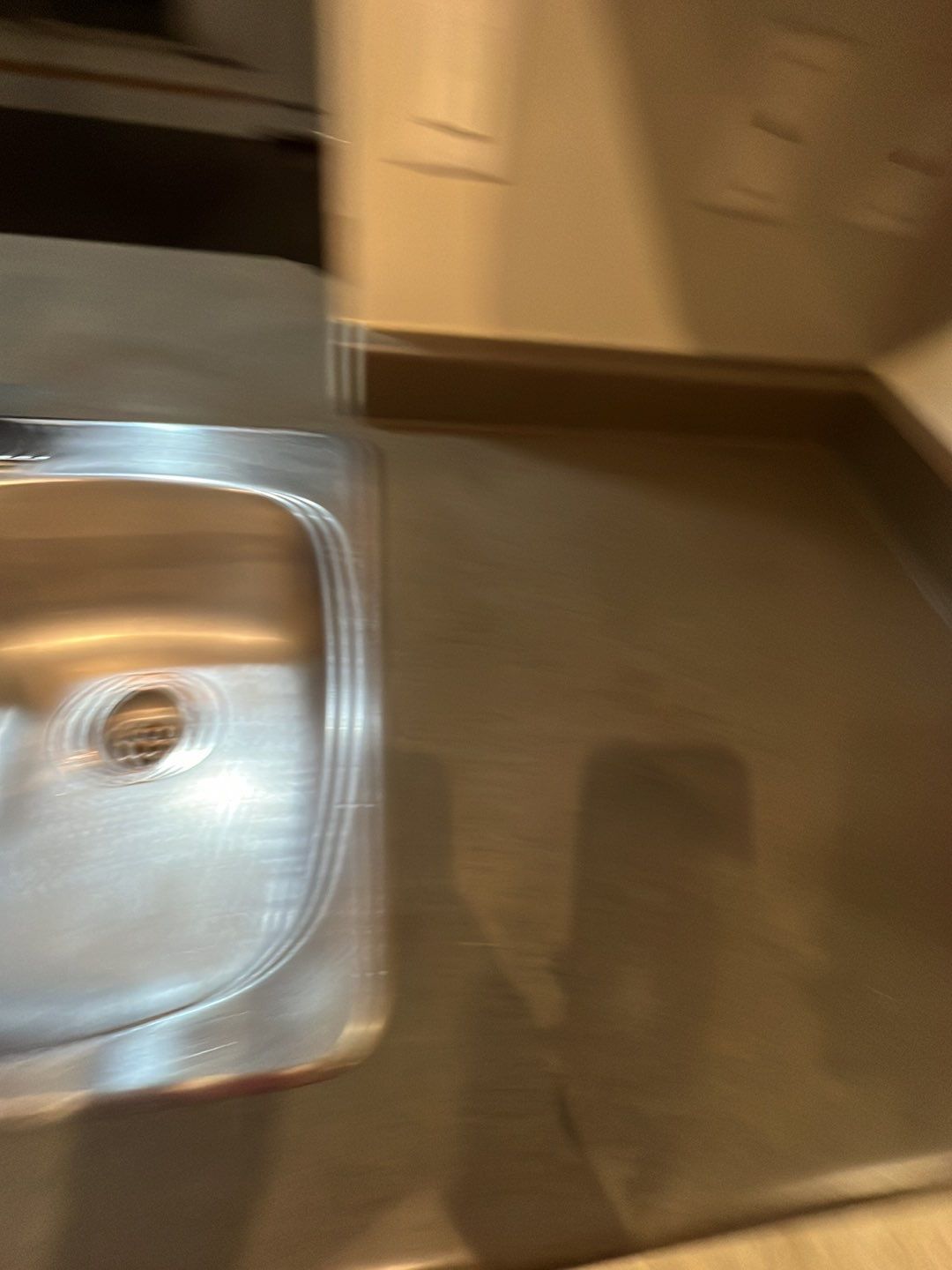 Moveout Clean - Very dirty by Tidyups Cleaning Service Inc
