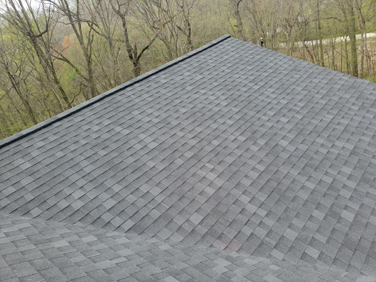 Brand: Atlas Pinnacle Color: Pristine Scotchgard Black Drip: Black by Eagle Eye Roofing