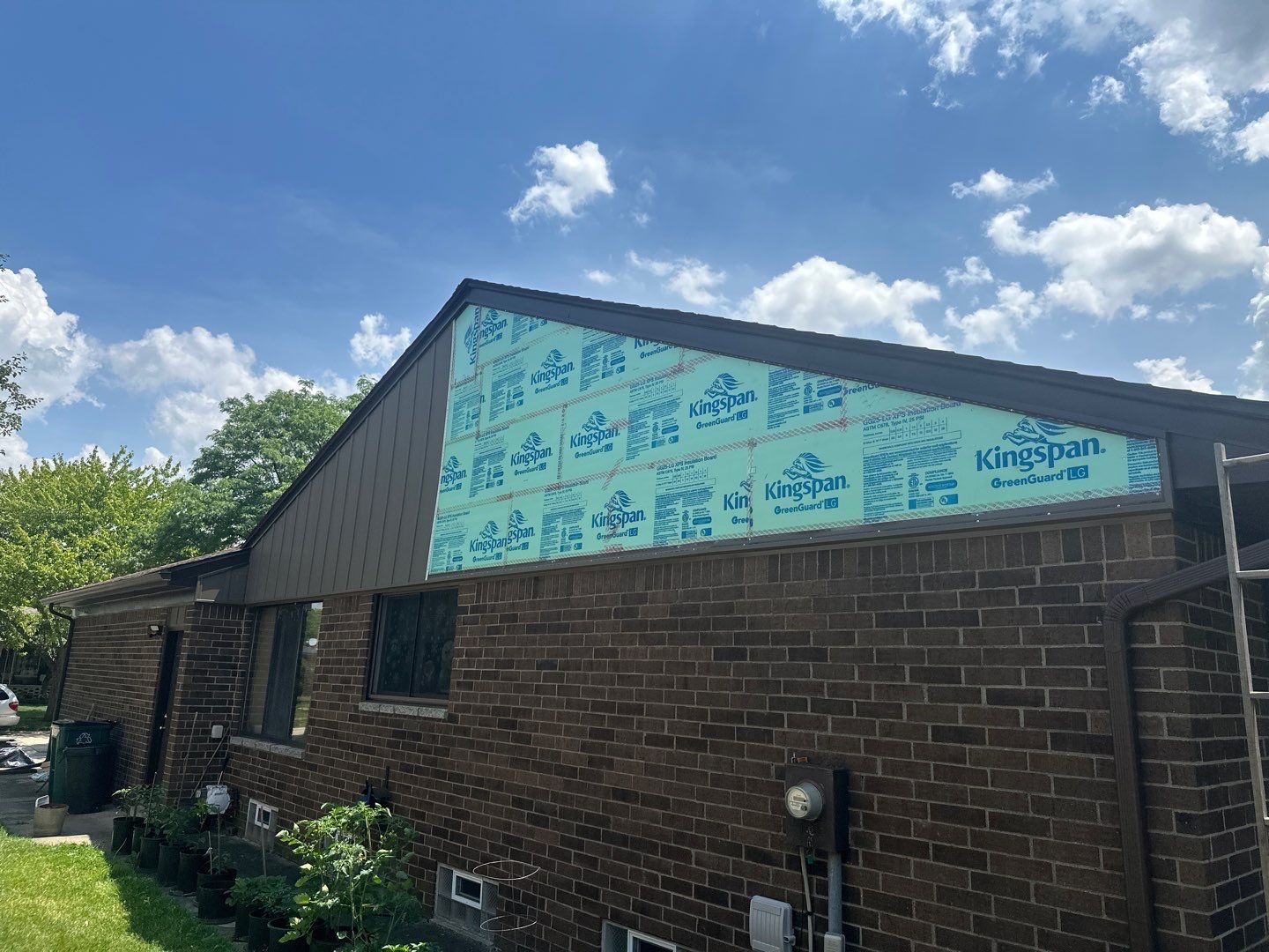 Siding Installation using Ascend 7" Composite Flagship Brown by 180 Contractors