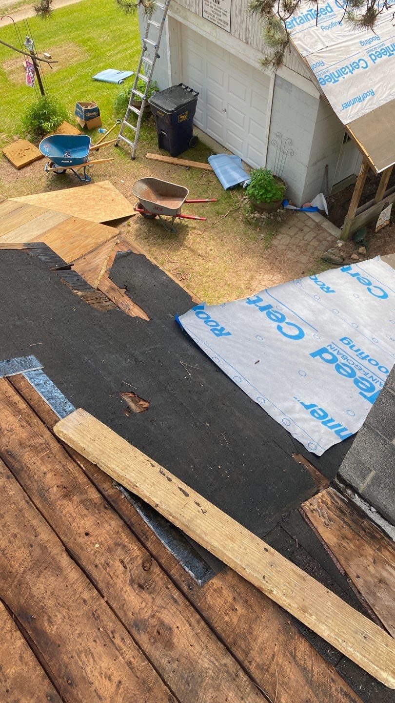 Roof Replacement using CertainTeed Landmark by 180 Contractors