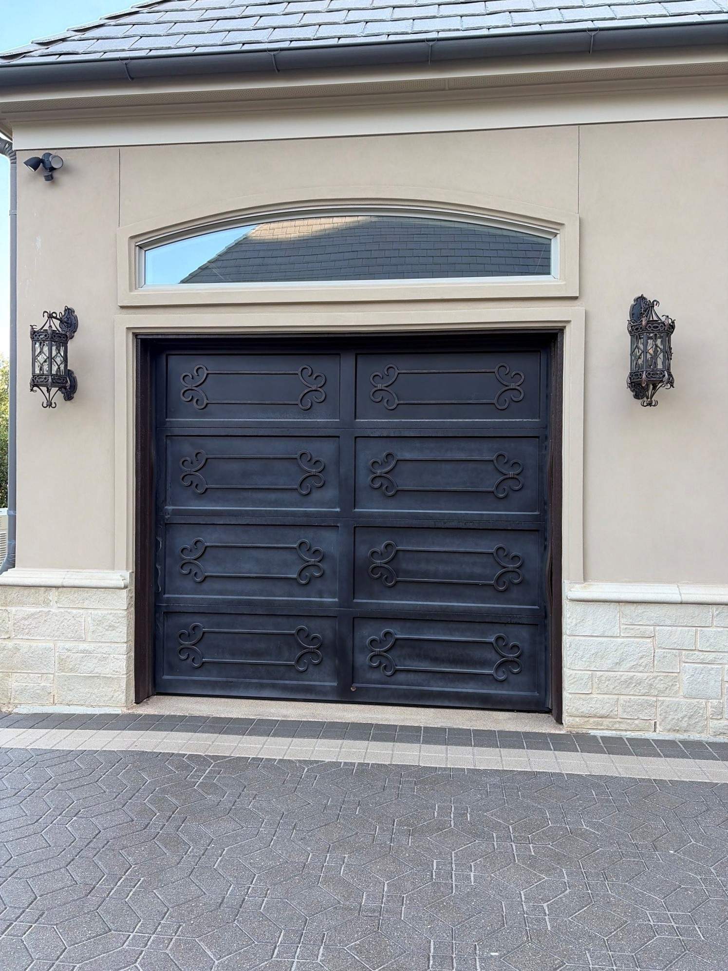 Custom Outdoor Lighting Installation for Southlake Residential Estate by Solara Custom Living