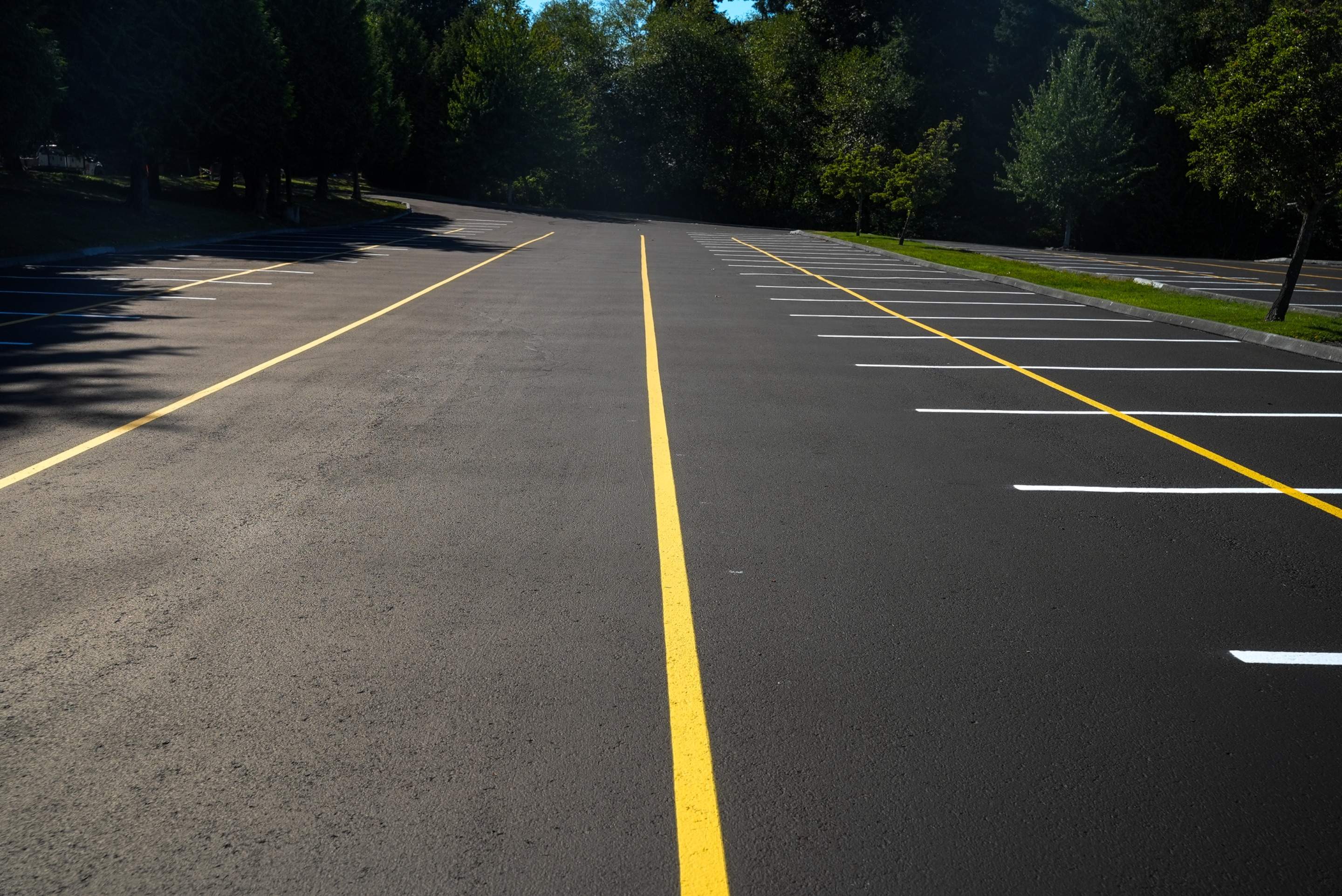 Sealcoating & Asphalt Patch Repairs | Everett  by Jireh Asphalt & Concrete Inc 