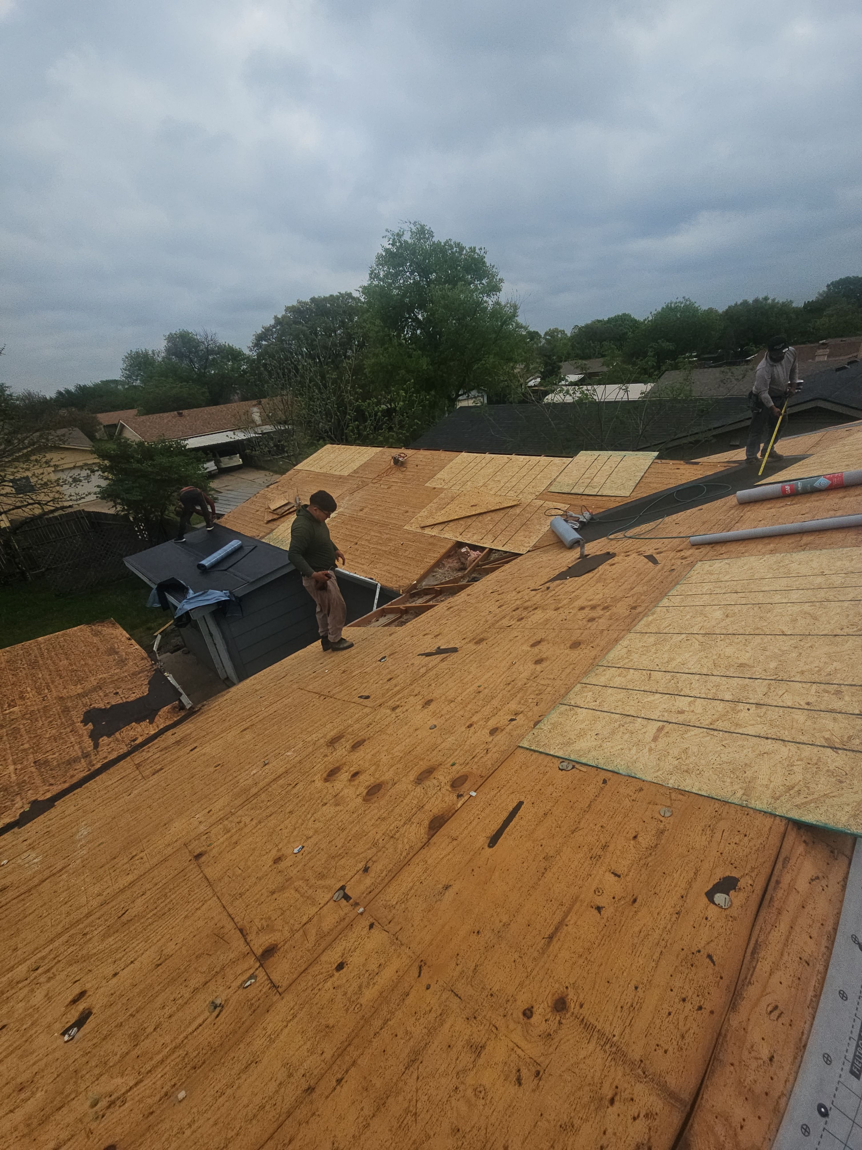 Full Roof Replacement & Flat Roof System in Garland by road roofing llc