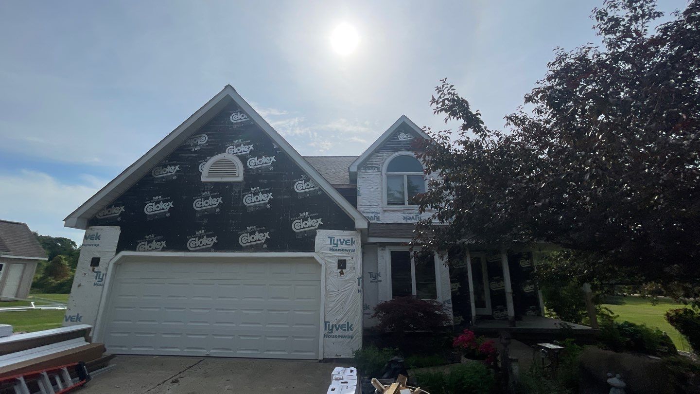 Siding Replacement using Certainteed Restoration Classic D4 by 180 Contractors