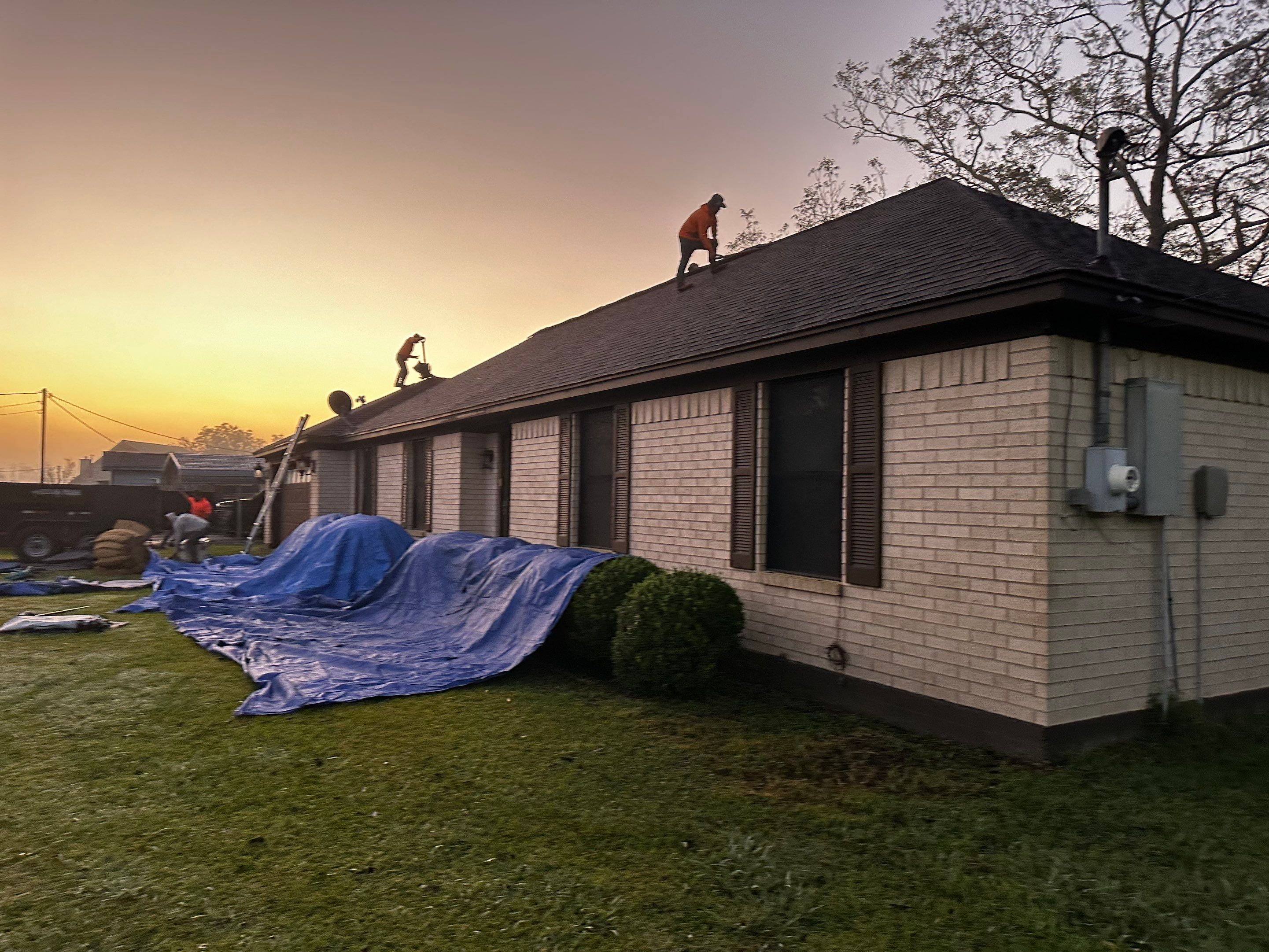 GAF HDZ TIMBERLINE BARKWOOD by Motion Roofing