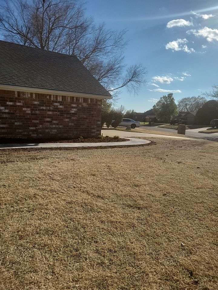Concrete sidewalk using Concrete by Clays Services Inc
