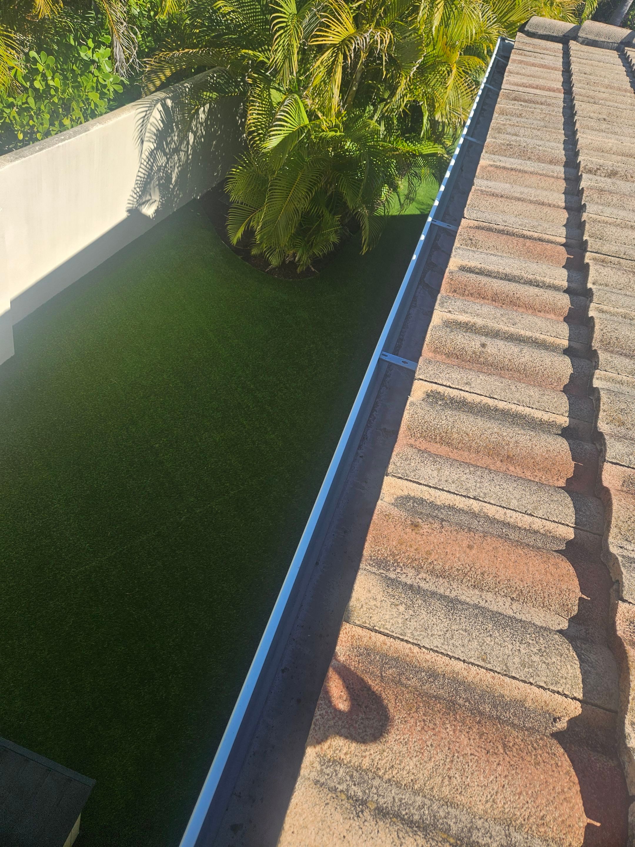 Gutter Cleaning in Sarasota FL by Gutter Professors