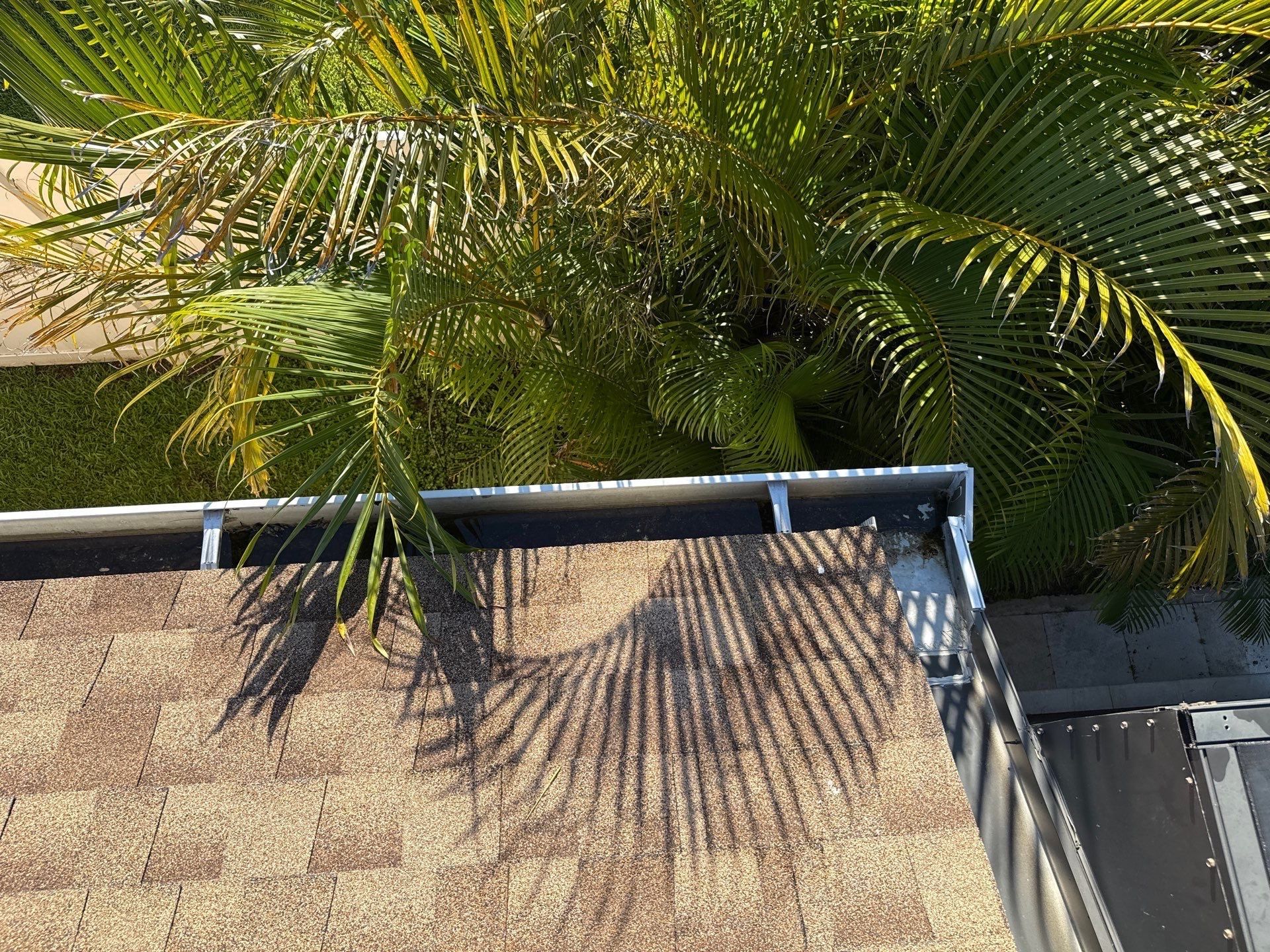 Gutter Cleaning Project – Oakley Place Community, Ellenton, FL by Sunshine AquaWash
