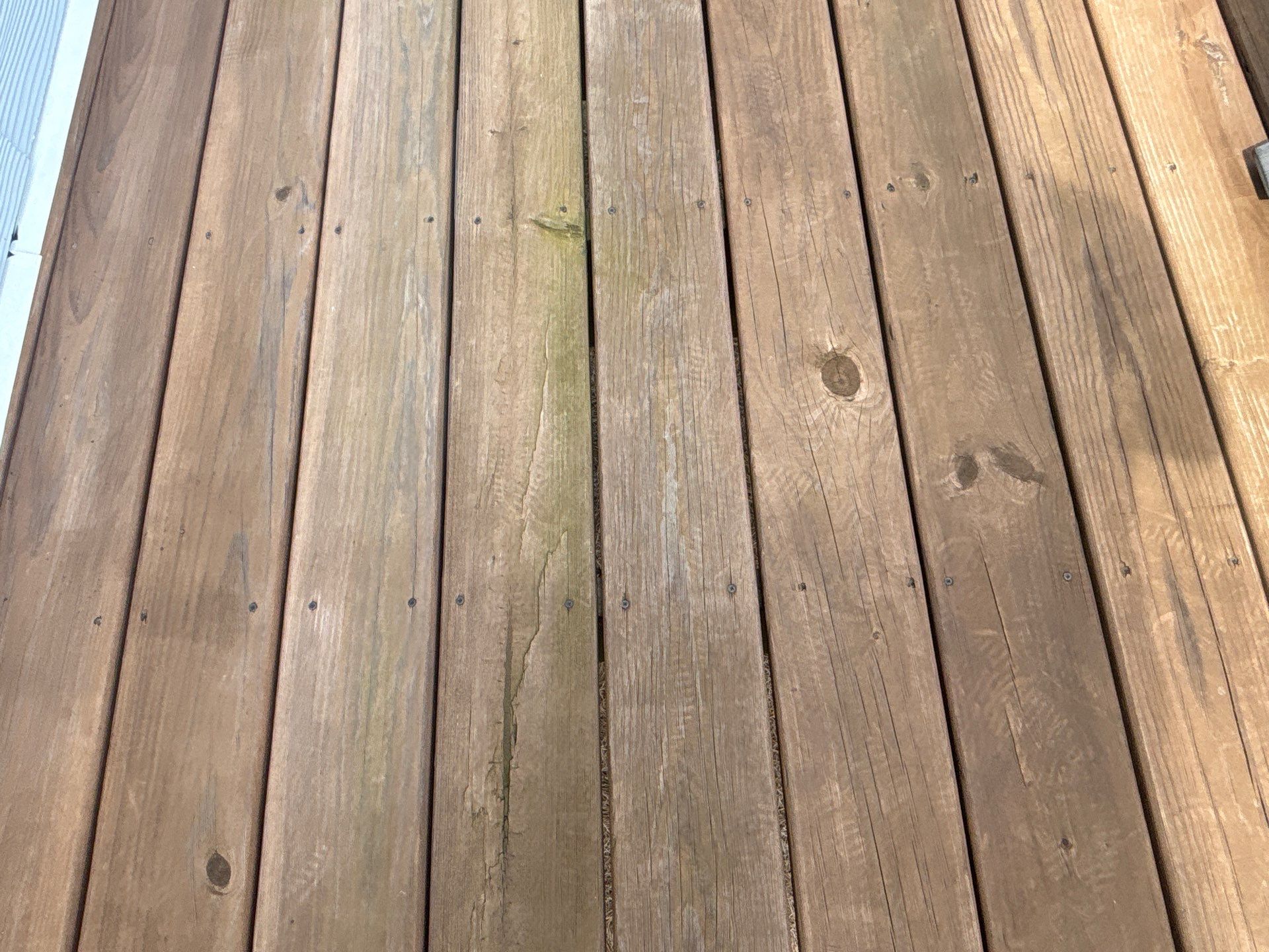 Deck using Wood Sealant by DuraSeal