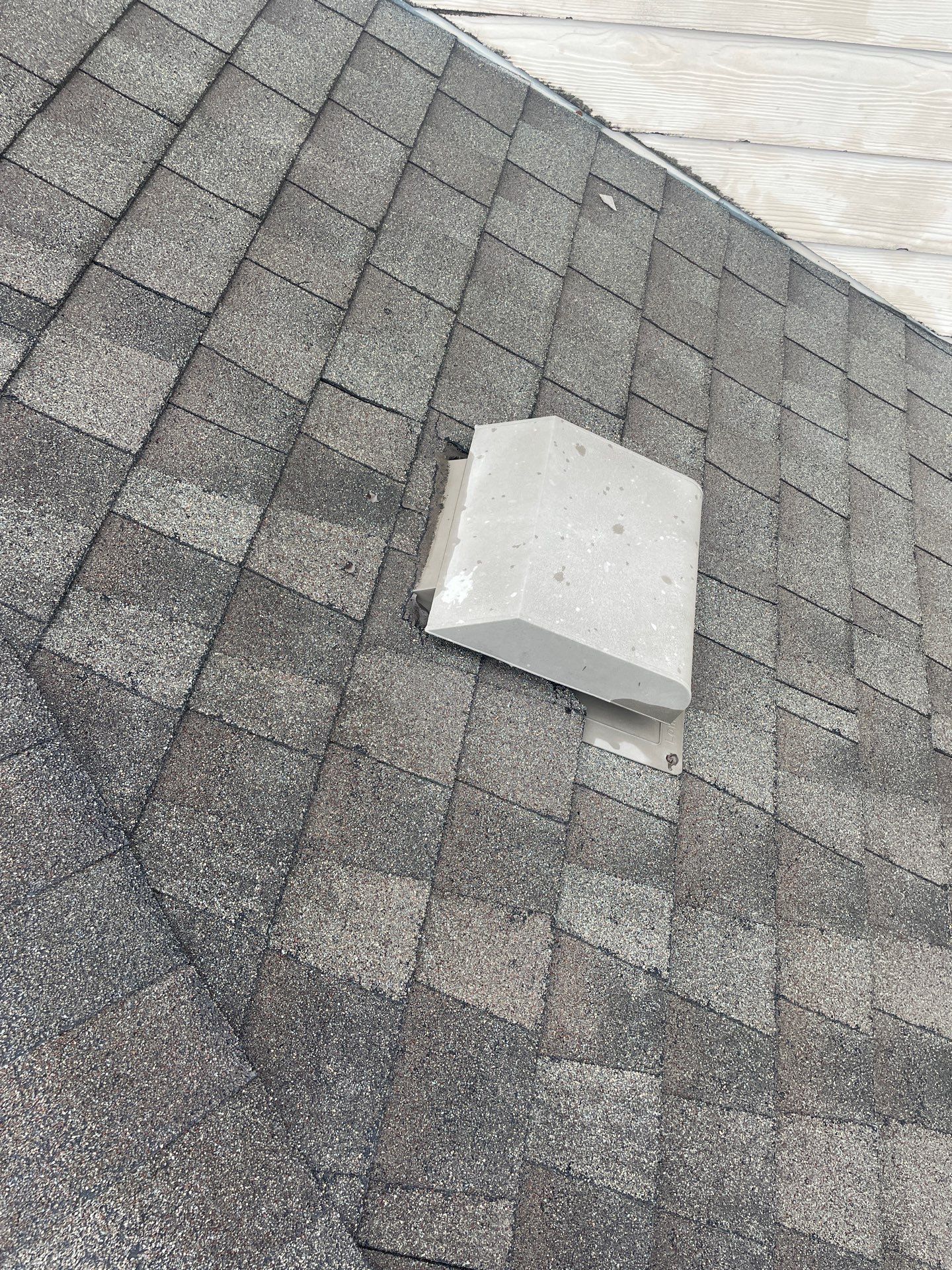 Hail Damage using Owen's Corning Duration (Lifetime) Shingles by Roof Repair Company