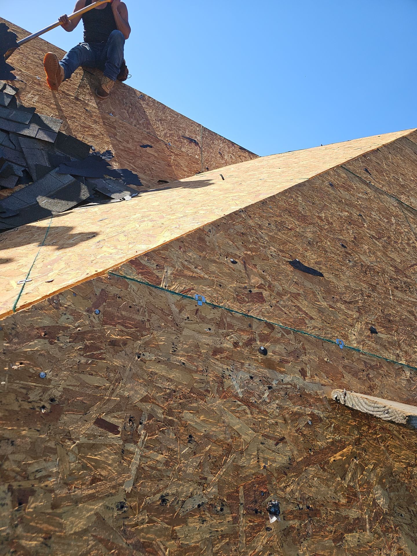 Residential Roofing Installation using Tamko Rustic Black by A Plus Exterior