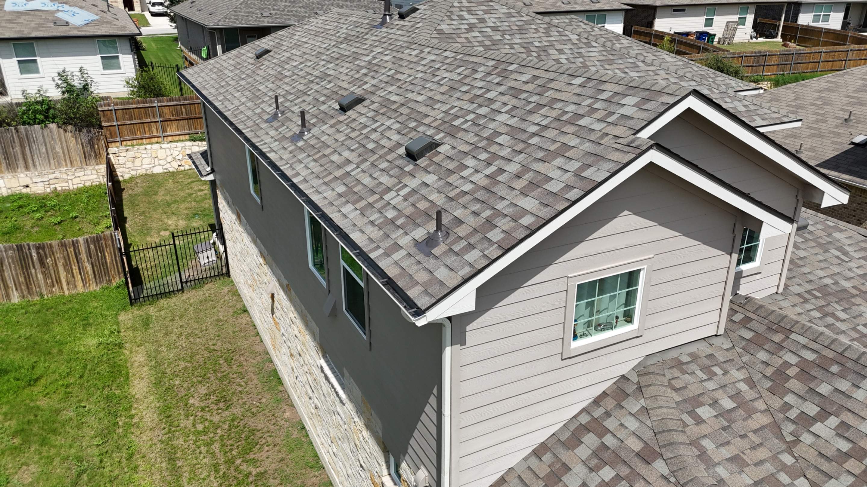 Driftwood - Owens Corning TruDefinition Duration by RoofsOnly.com
