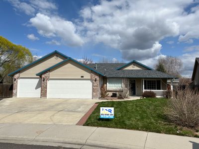 Meridian ID 83646 Residential Roofing Installation using Owens Corning