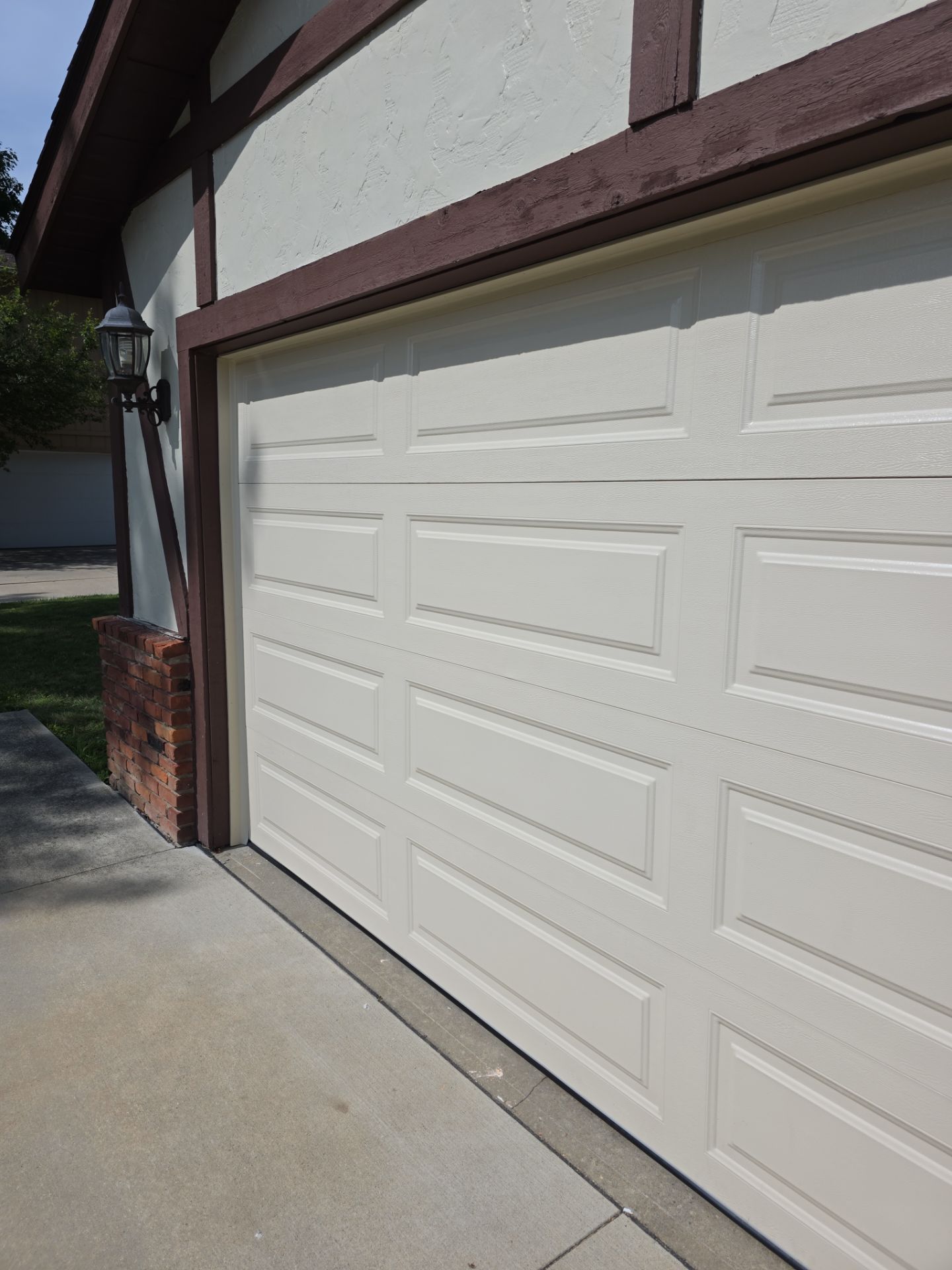 Garage Door Replacement for Solon Ohio Residence by Ohio Garage Door Repair