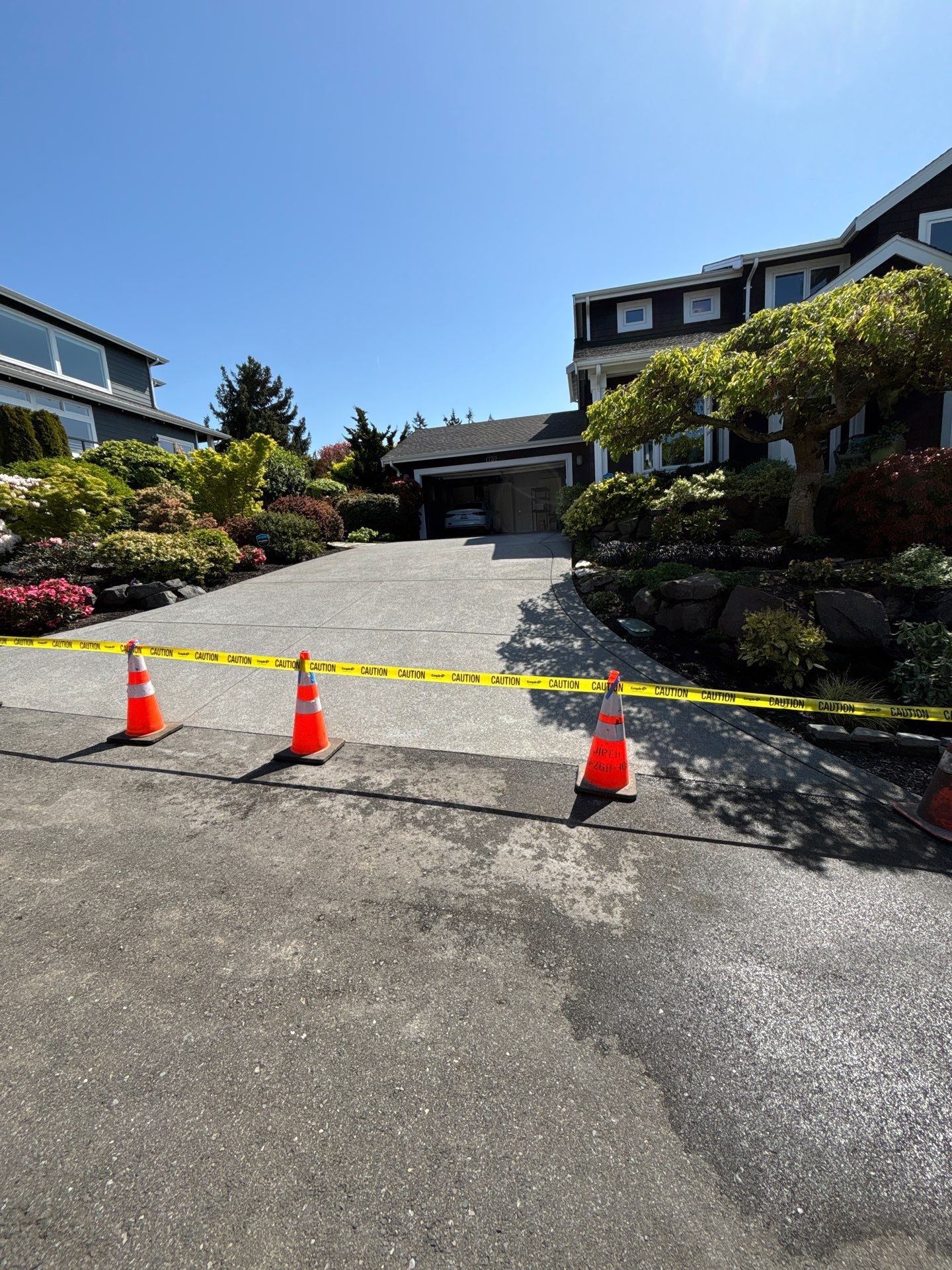 Concrete Driveway Repair | Mukilteo  by Jireh Asphalt & Concrete Inc 