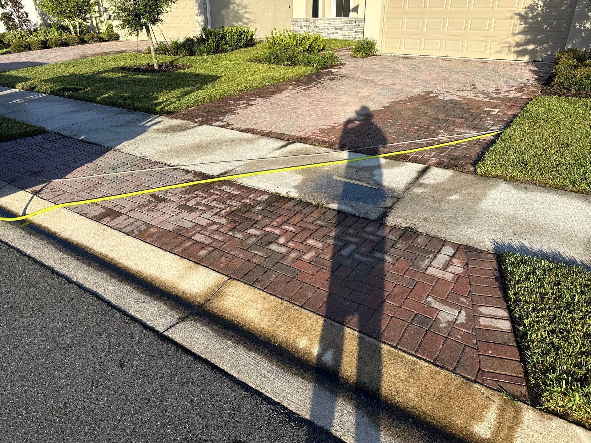 Complete House Wash, Driveway & Lanai Cleaning – Trevesta, Palmetto FL by Sunshine AquaWash