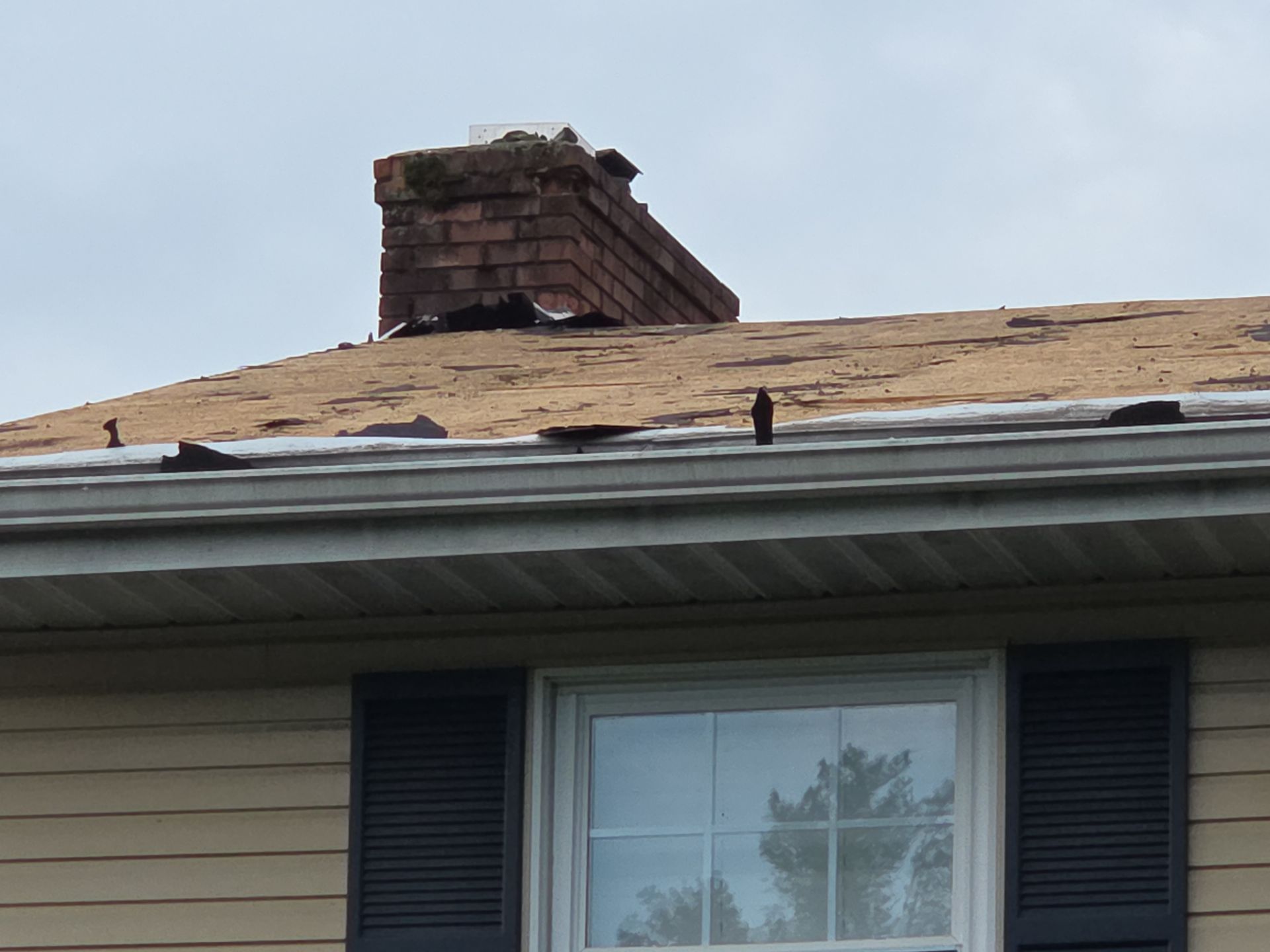 Residential Roofing Installation using Platinum Shield Roofing System from Mr. Roofer by Mr. Roofer