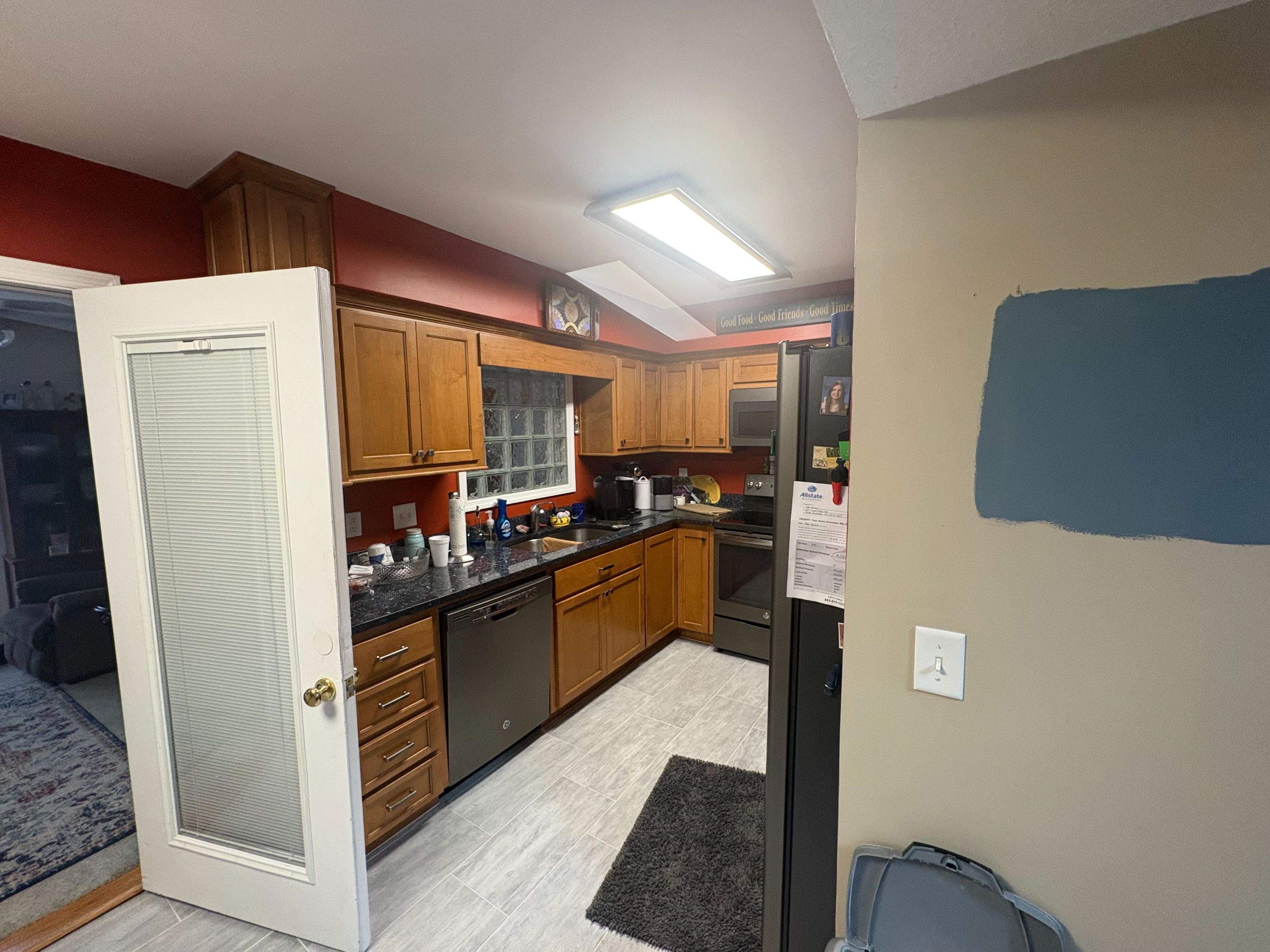 North Charleston Interior Modernization by Pathway Home Painting & Improvements