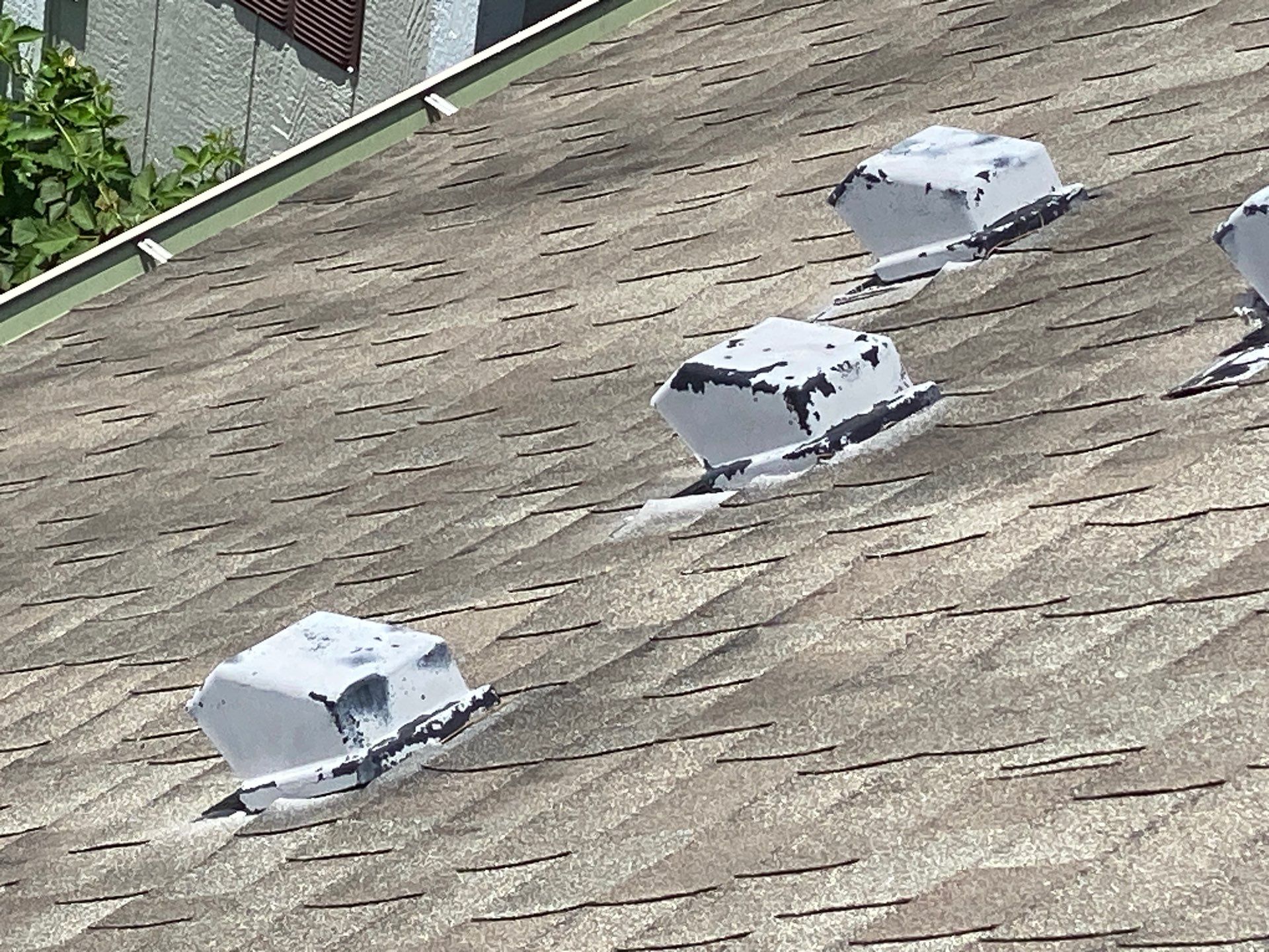 Hail Damage using Owen's Corning Duration (Lifetime) Shingles by Roof Repair Company