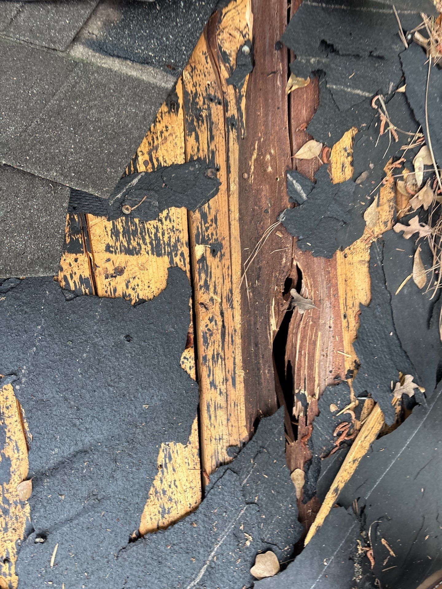 Roof Replacement Houston by Roof Repair Company